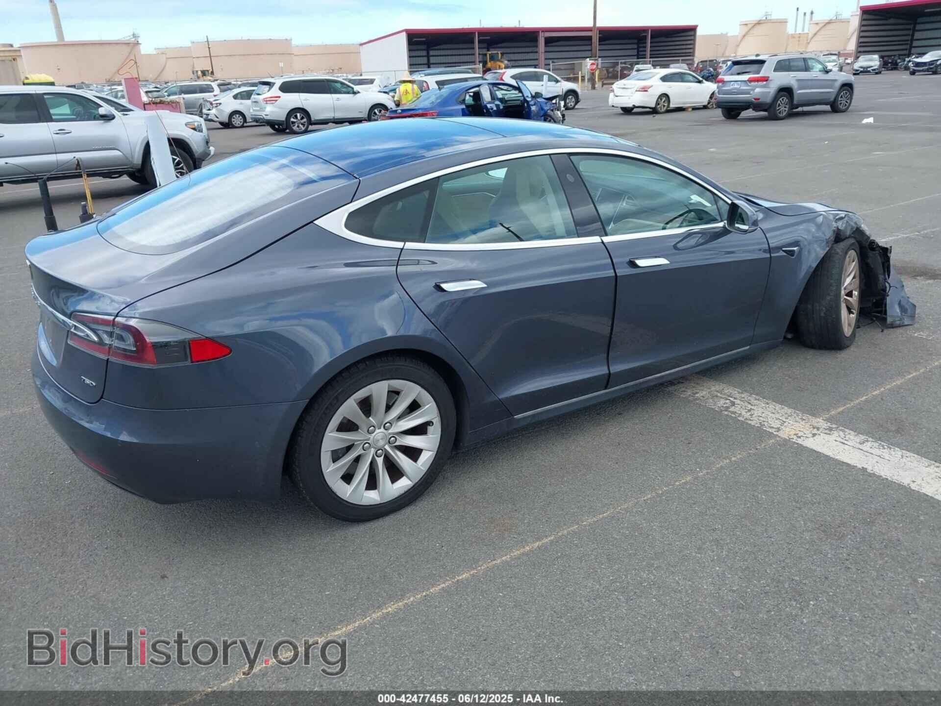 2017 TESLA MODEL S - VIN: 5YJSA1E2XHF190425 - Photo 4