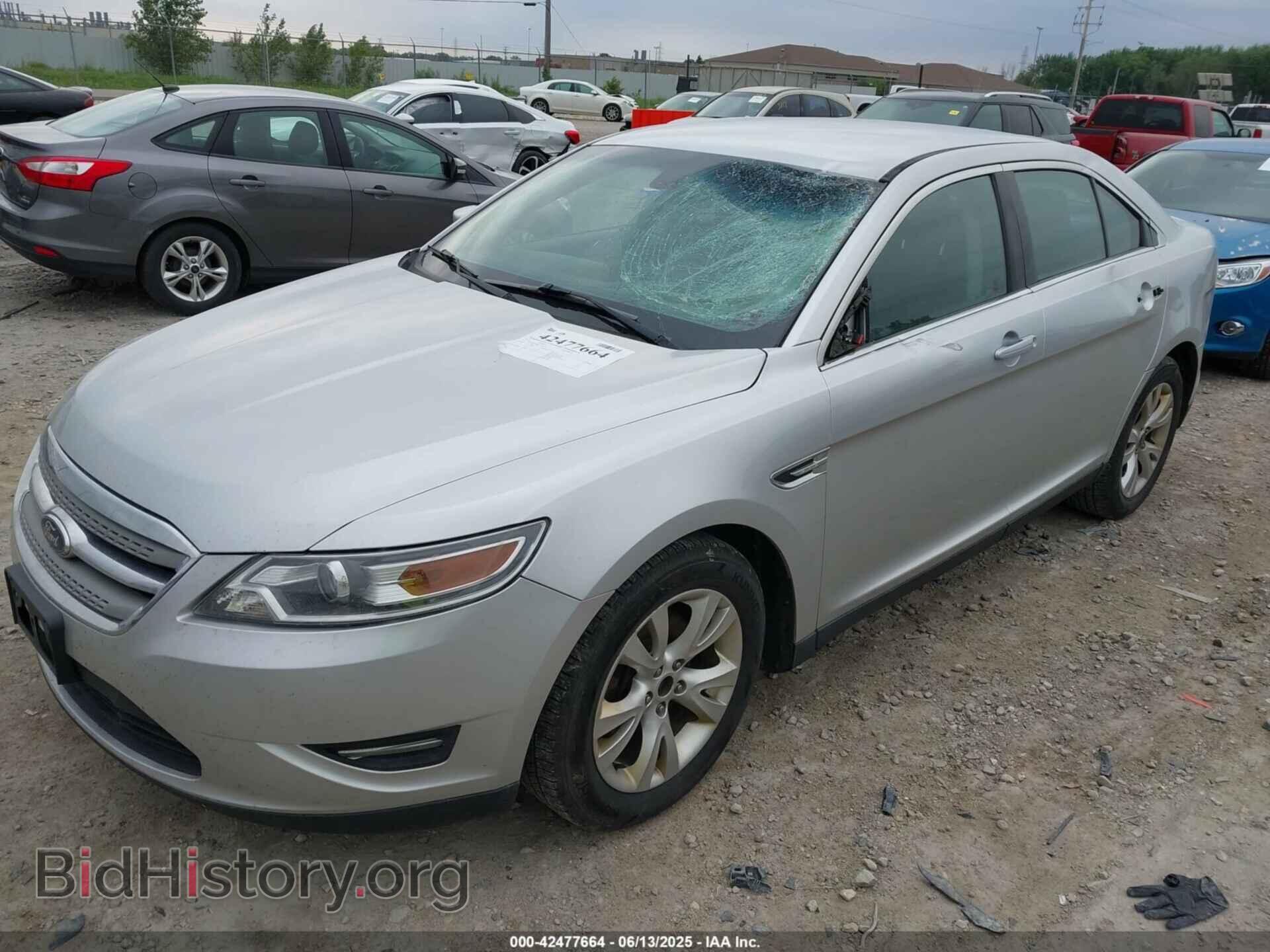 2011 FORD TAURUS - VIN: 1FAHP2EW0BG130366 - Фото 2