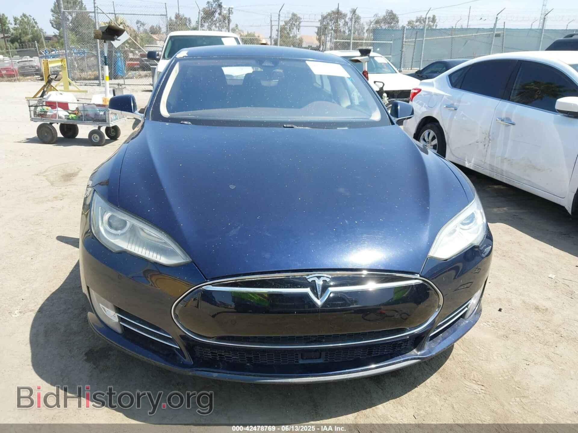 2015 TESLA MODEL S - VIN: 5YJSA1H14FF080616 - Фото 12