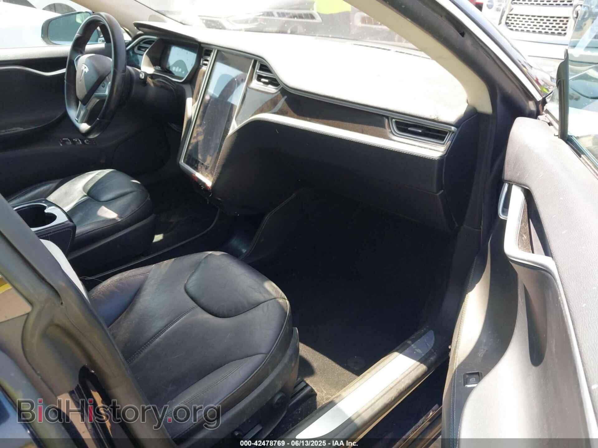 2015 TESLA MODEL S - VIN: 5YJSA1H14FF080616 - Фото 5