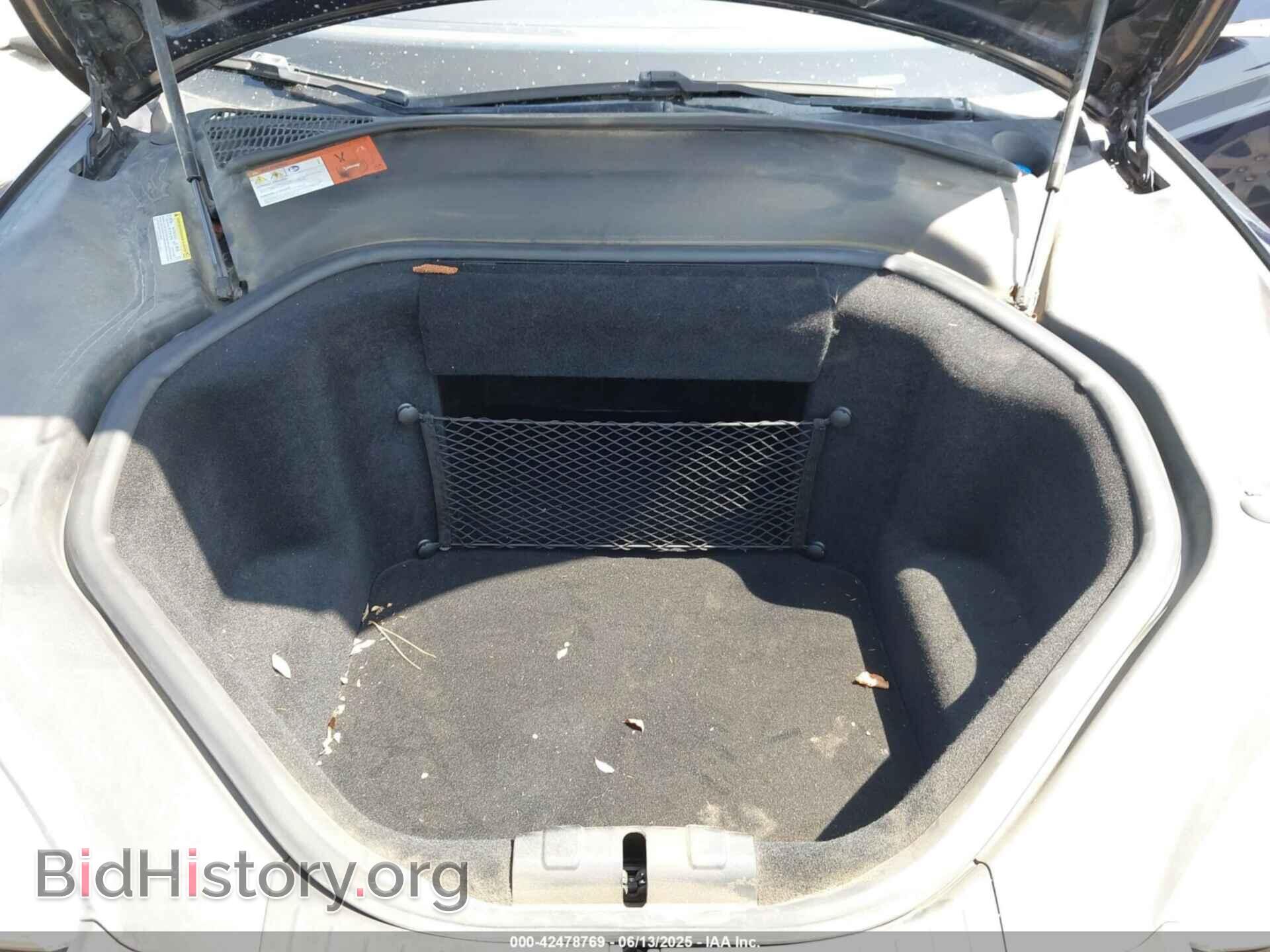 2015 TESLA MODEL S - VIN: 5YJSA1H14FF080616 - Фото 10