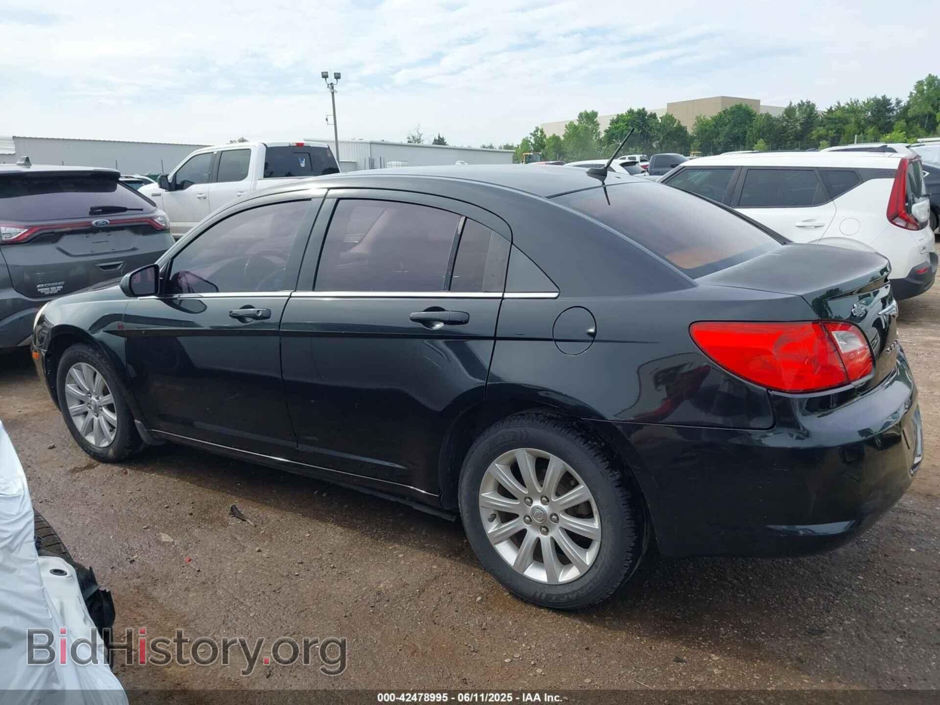 2010 CHRYSLER SEBRING - VIN: 1C3CC5FB8AN207285 - Фото 14