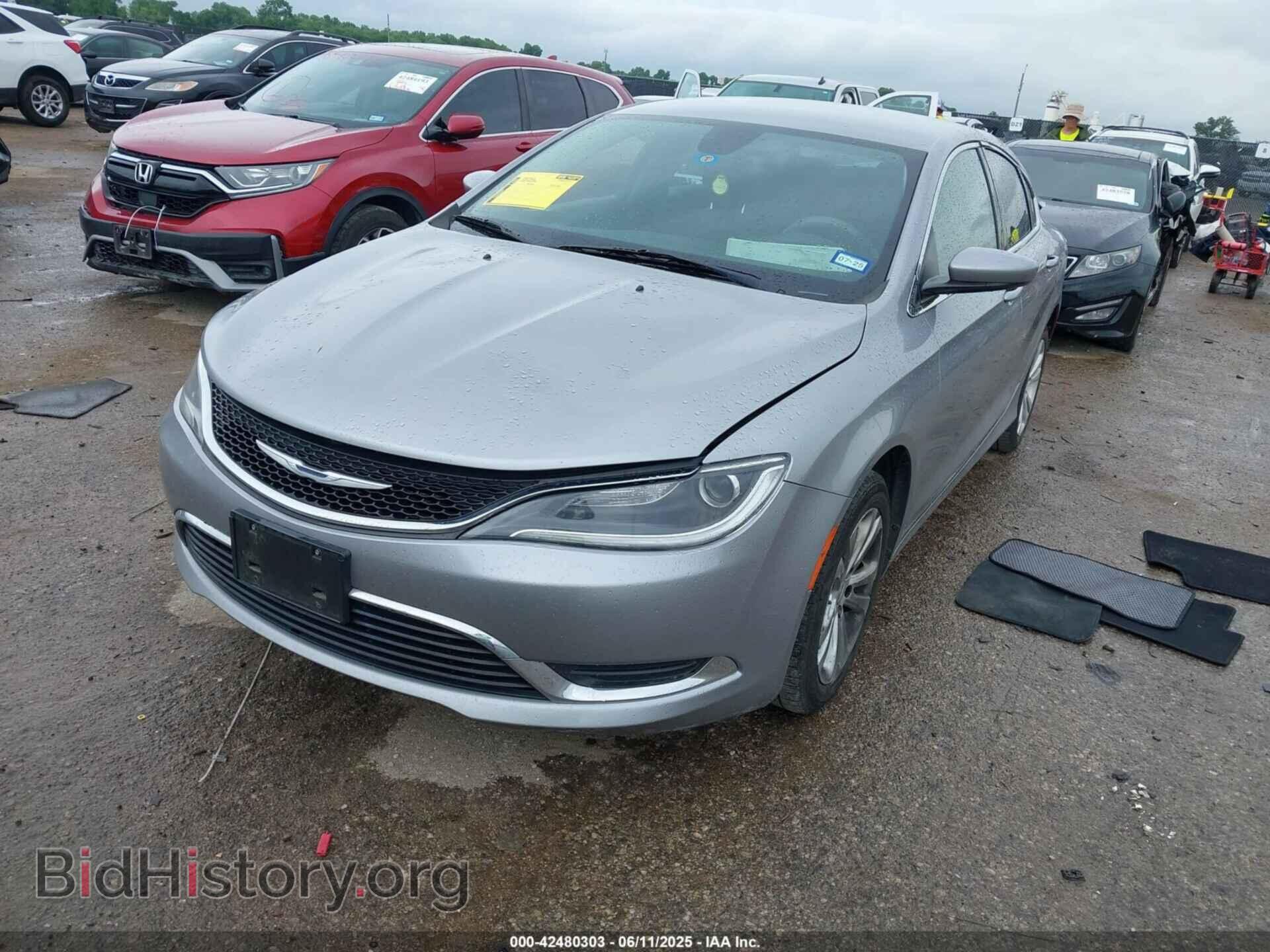 2016 CHRYSLER 200 - VIN: 1C3CCCAB1GN104357 - Фото 2