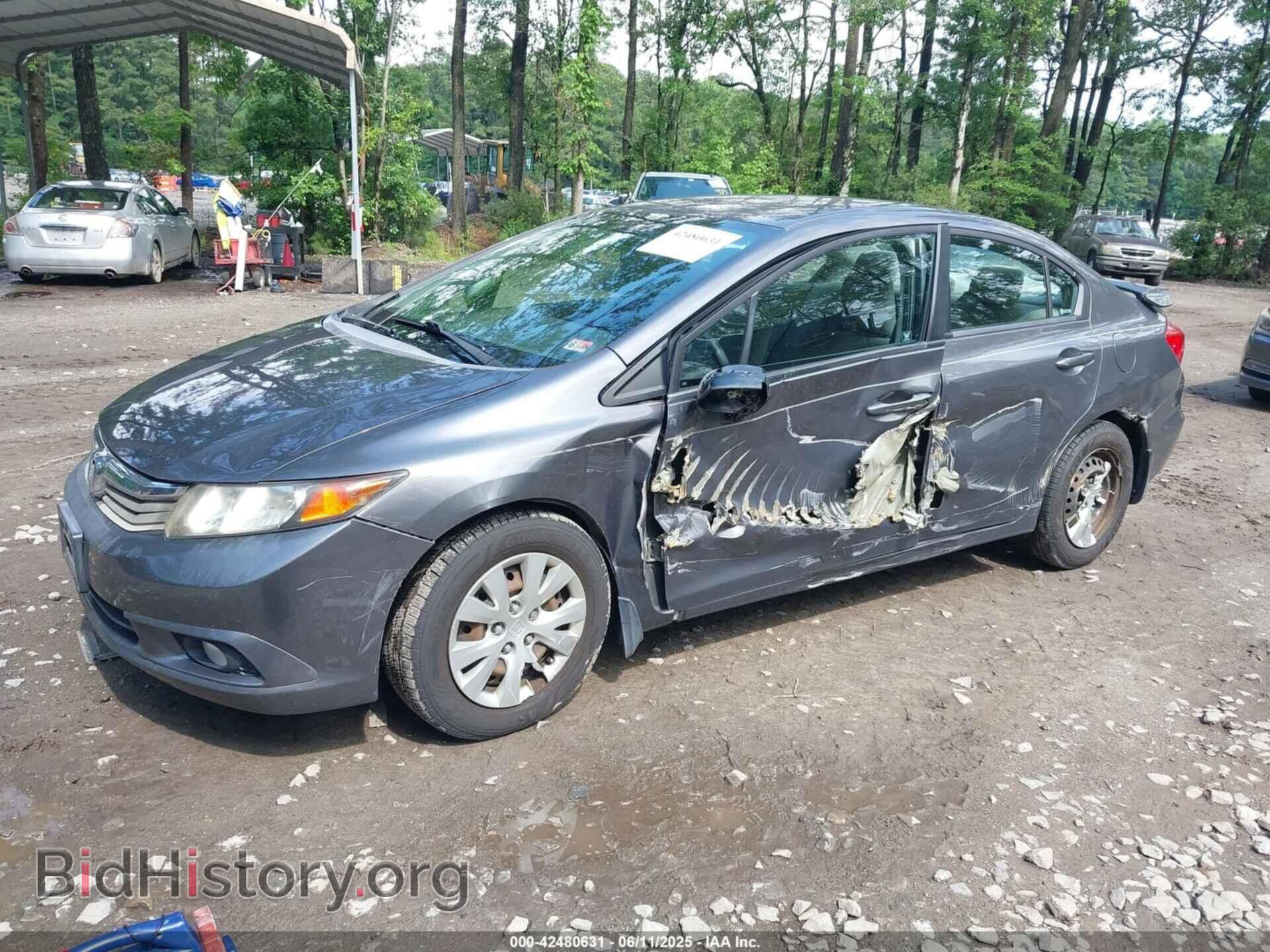 2012 HONDA CIVIC - VIN: 2HGFB2F55CH573027 - Фото 2