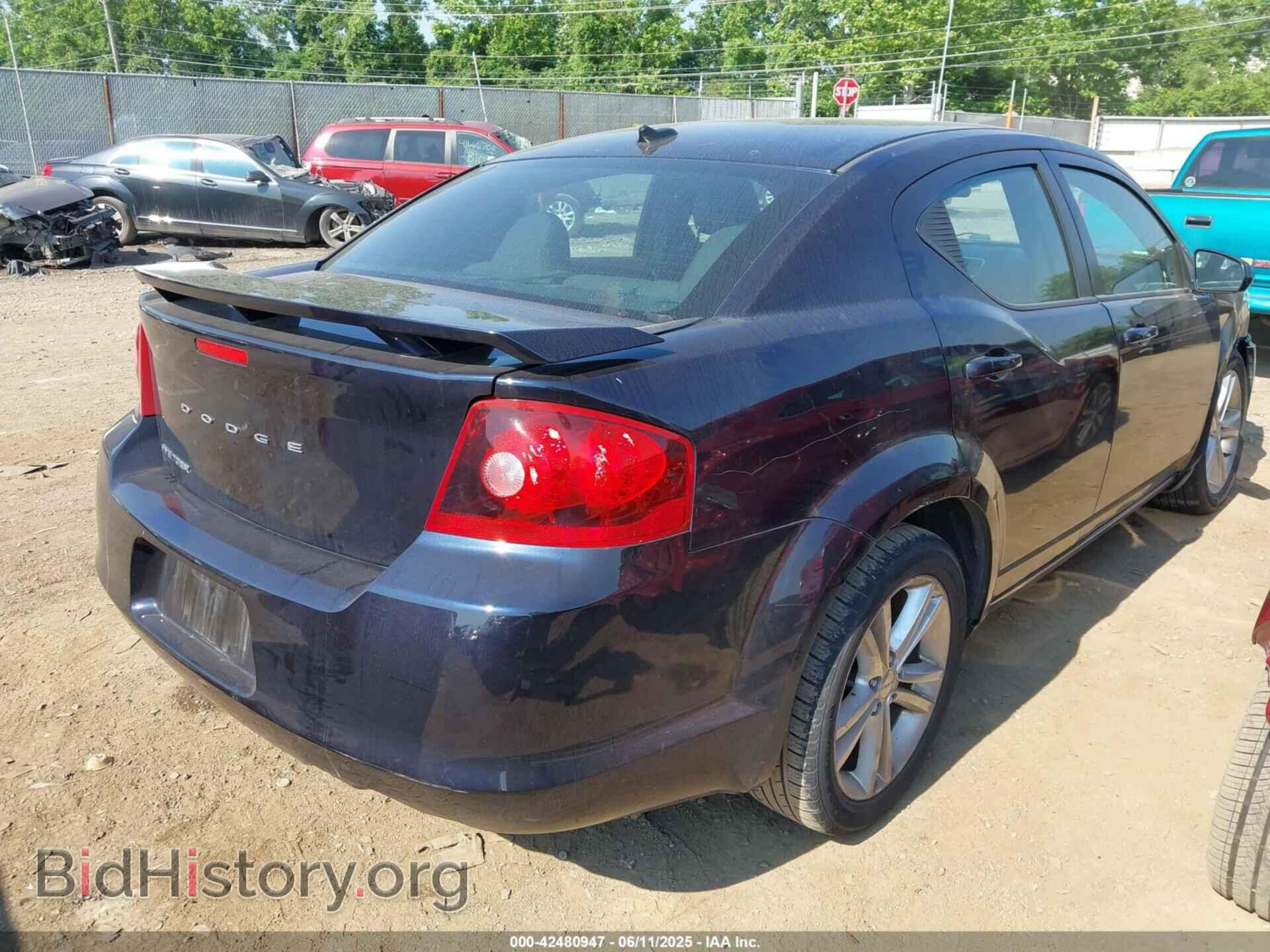 2011 DODGE AVENGER - VIN: 1B3BD1FG8BN534796 - Фото 4