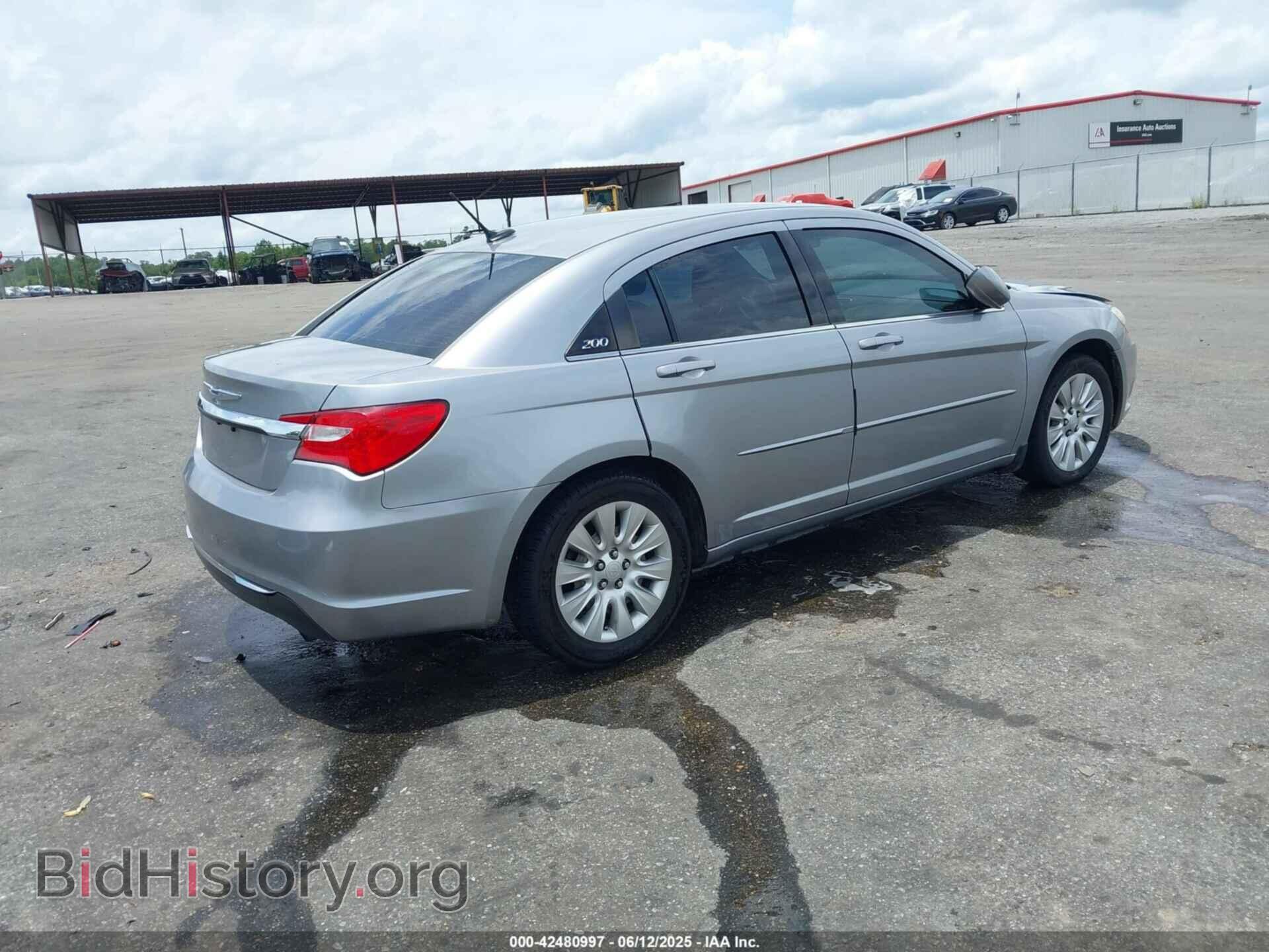 2013 CHRYSLER 200 - VIN: 1C3CCBAB9DN635599 - Фото 4