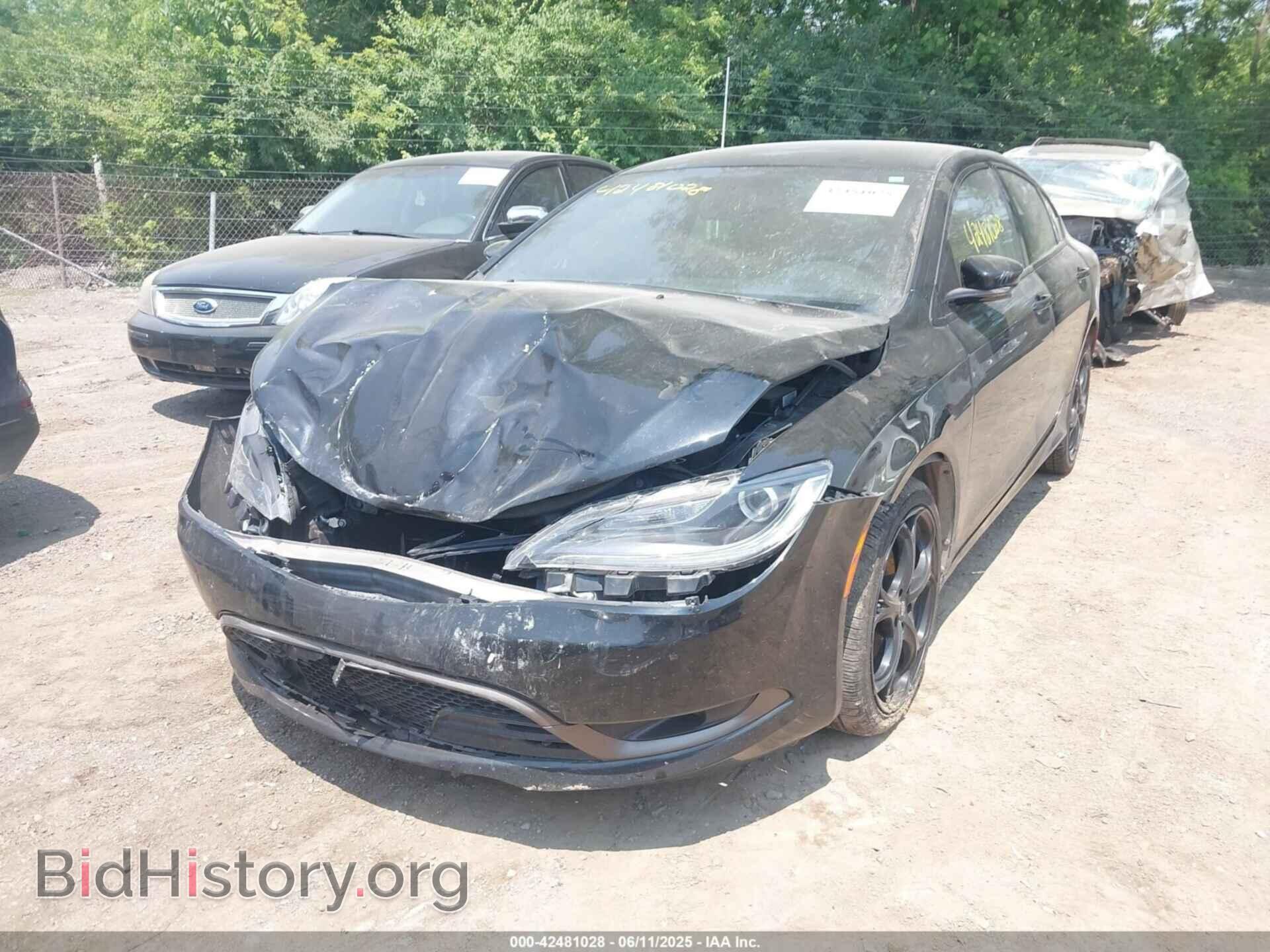 2016 CHRYSLER 200 - VIN: 1C3CCCDG0GN177016 - Фото 2