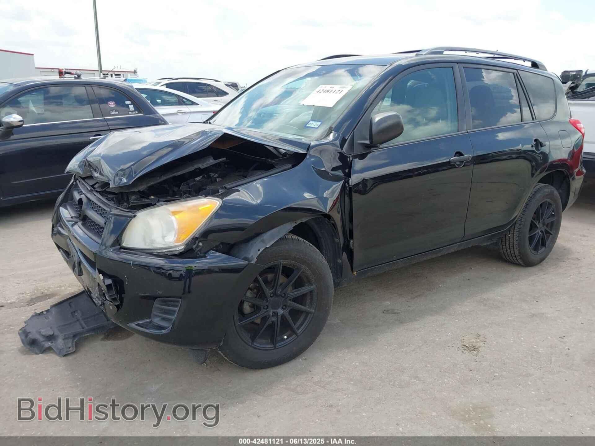 2011 TOYOTA RAV4 - VIN: 2T3BF4DV6BW152853 - Фото 2