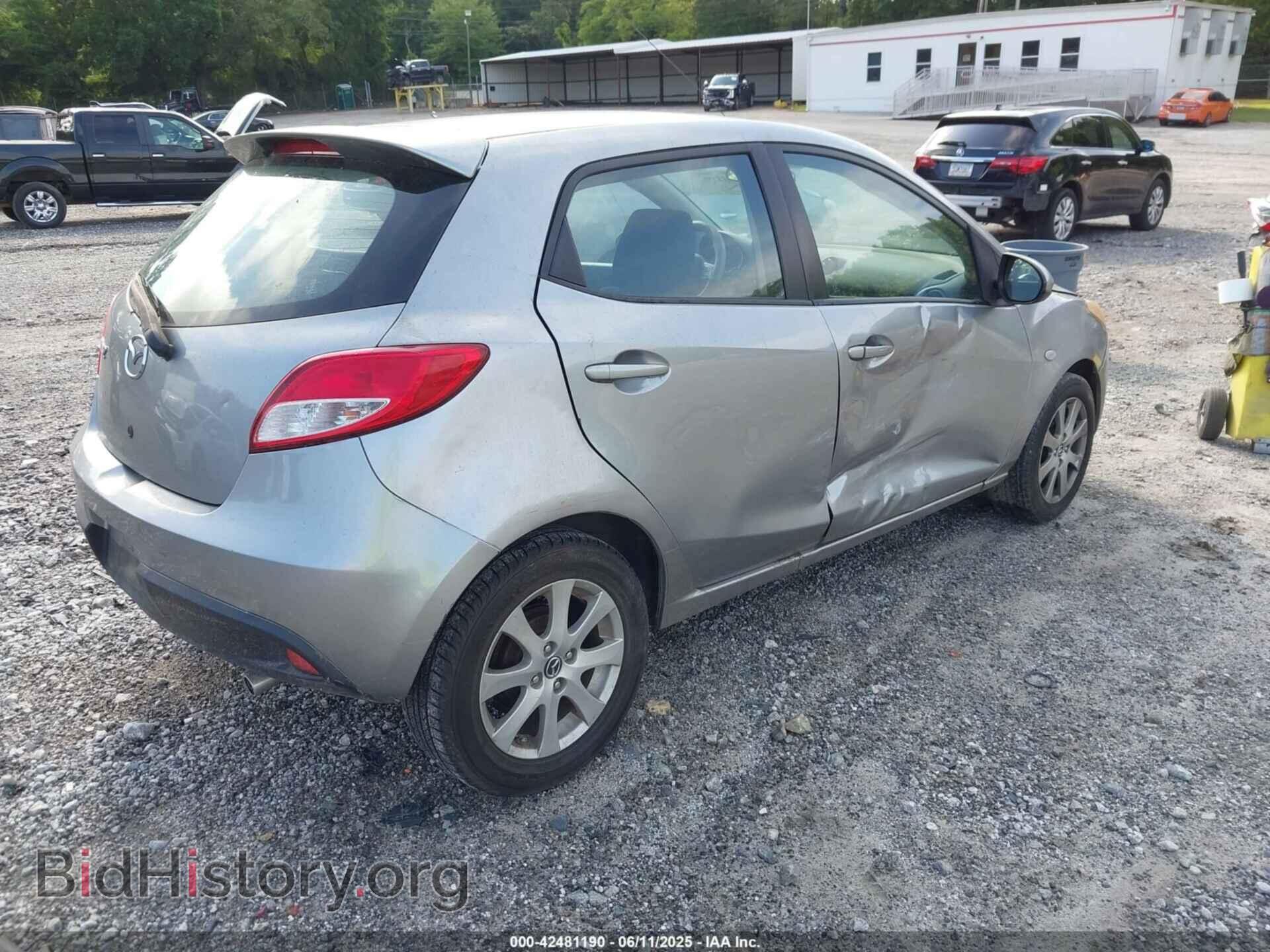 2013 MAZDA MAZDA2 - VIN: JM1DE1LY2D0159392 - Фото 4