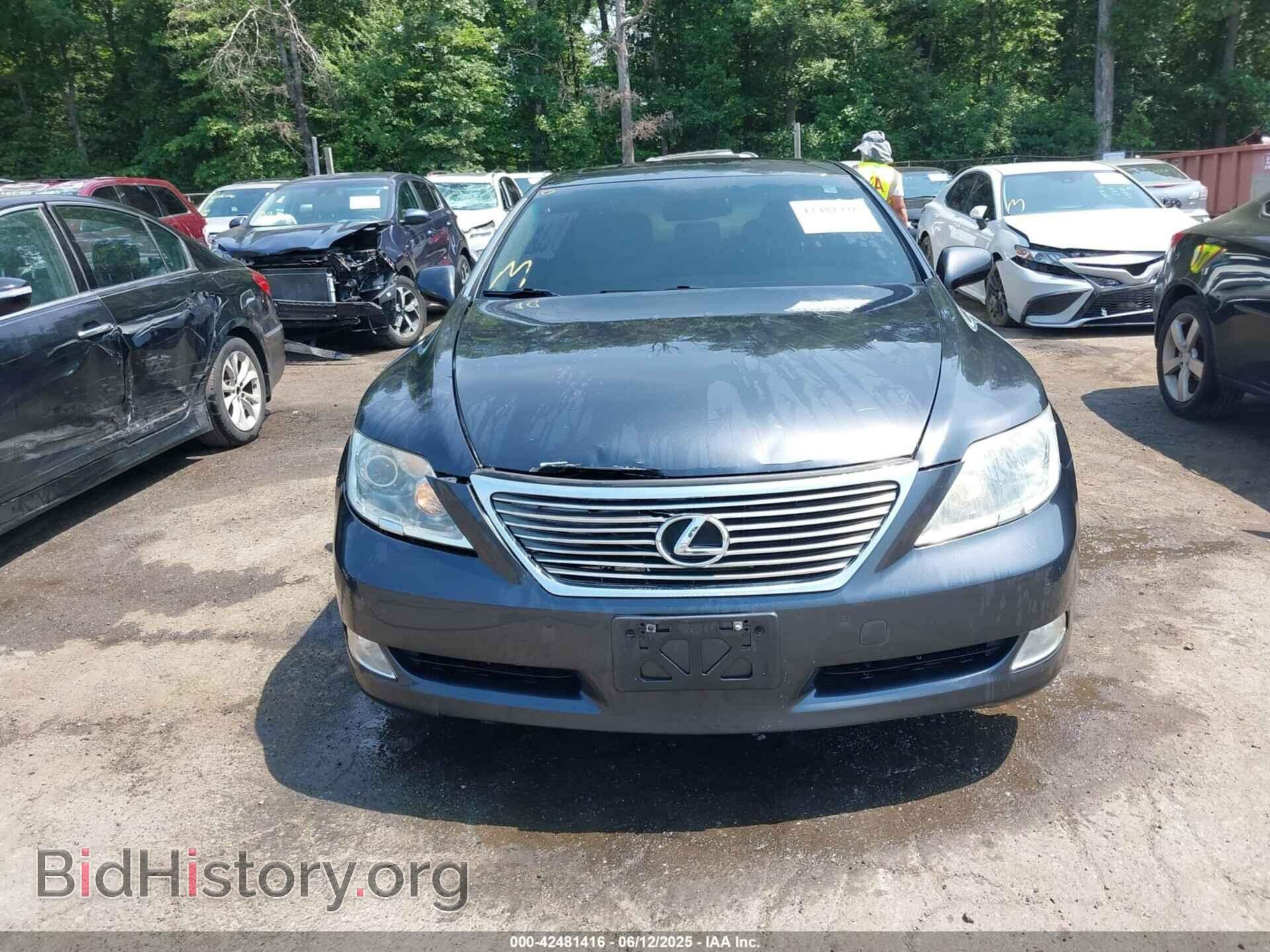 2007 LEXUS LS 460 - VIN: JTHBL46F475042749 - Photo 12