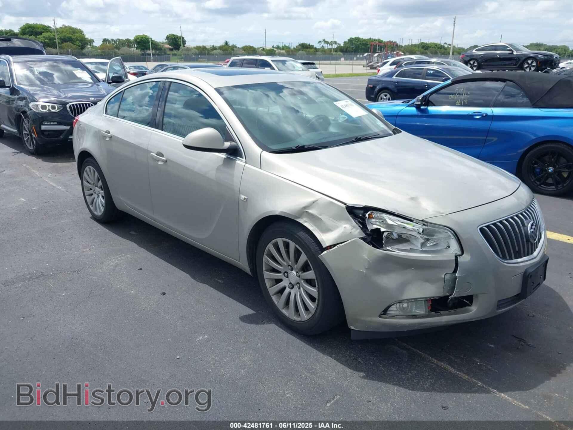 Photo W04GP5EC3B1068357 - BUICK REGAL 2011