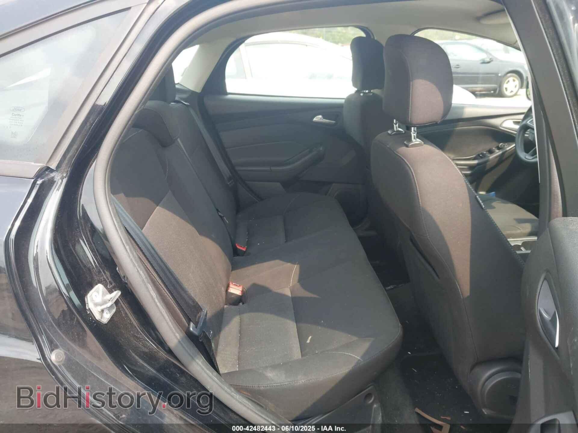 2017 FORD FOCUS - VIN: 1FADP3F24HL346463 - Photo 8