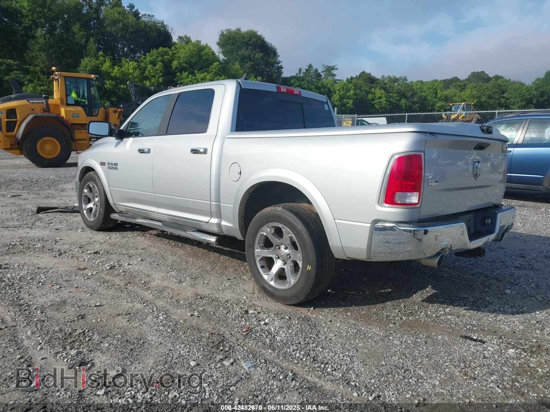 2017 RAM 1500 - VIN: 1C6RR6NT5HS630364 - Фото 3