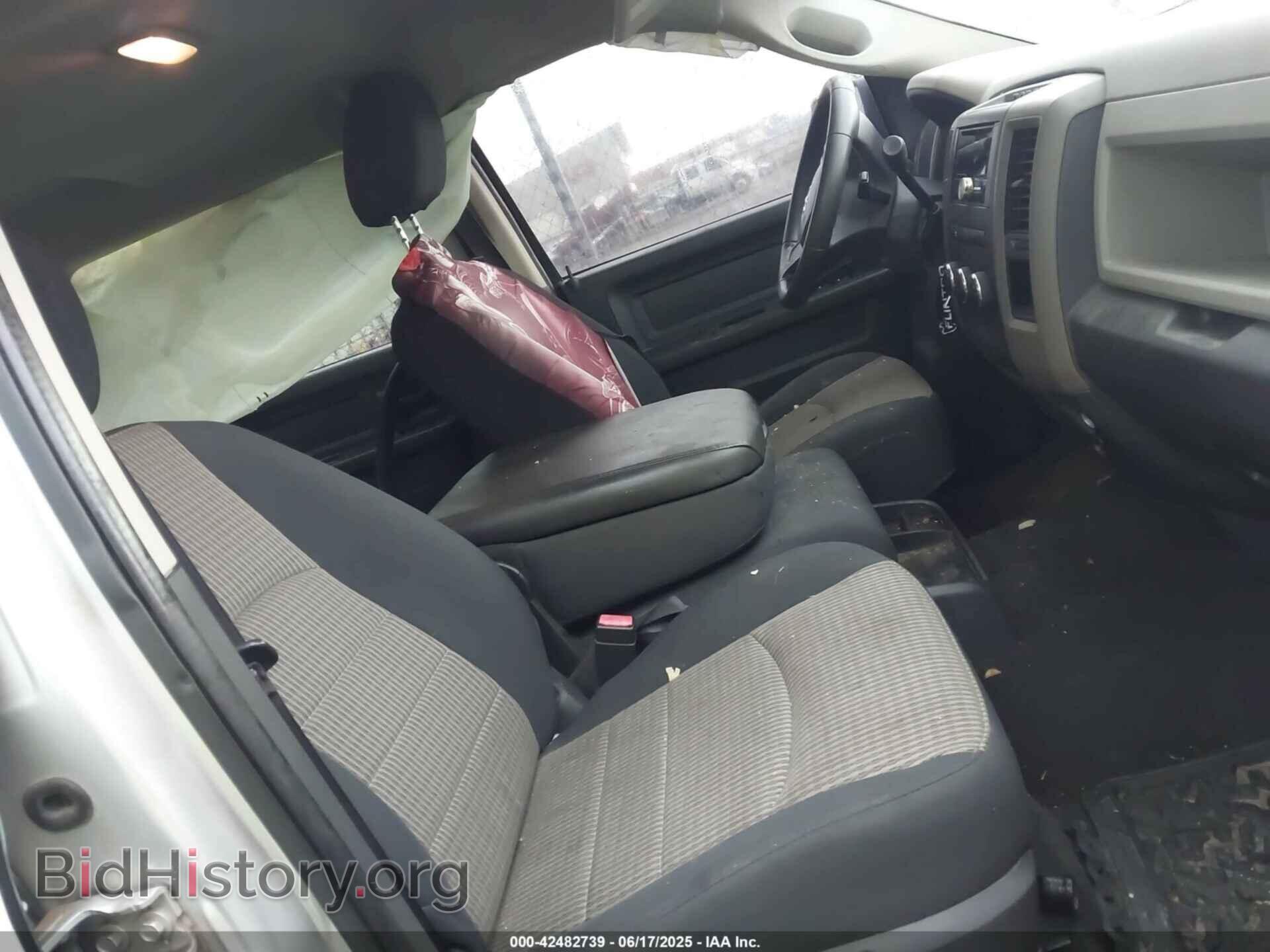 2011 RAM RAM 1500 - VIN: 1D7RB1CT5BS709789 - Фото 5