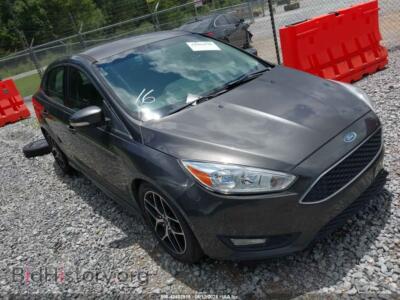 2016 Ford FOCUS SE, gray — VIN 1FADP3F2XGL279785, IAAI