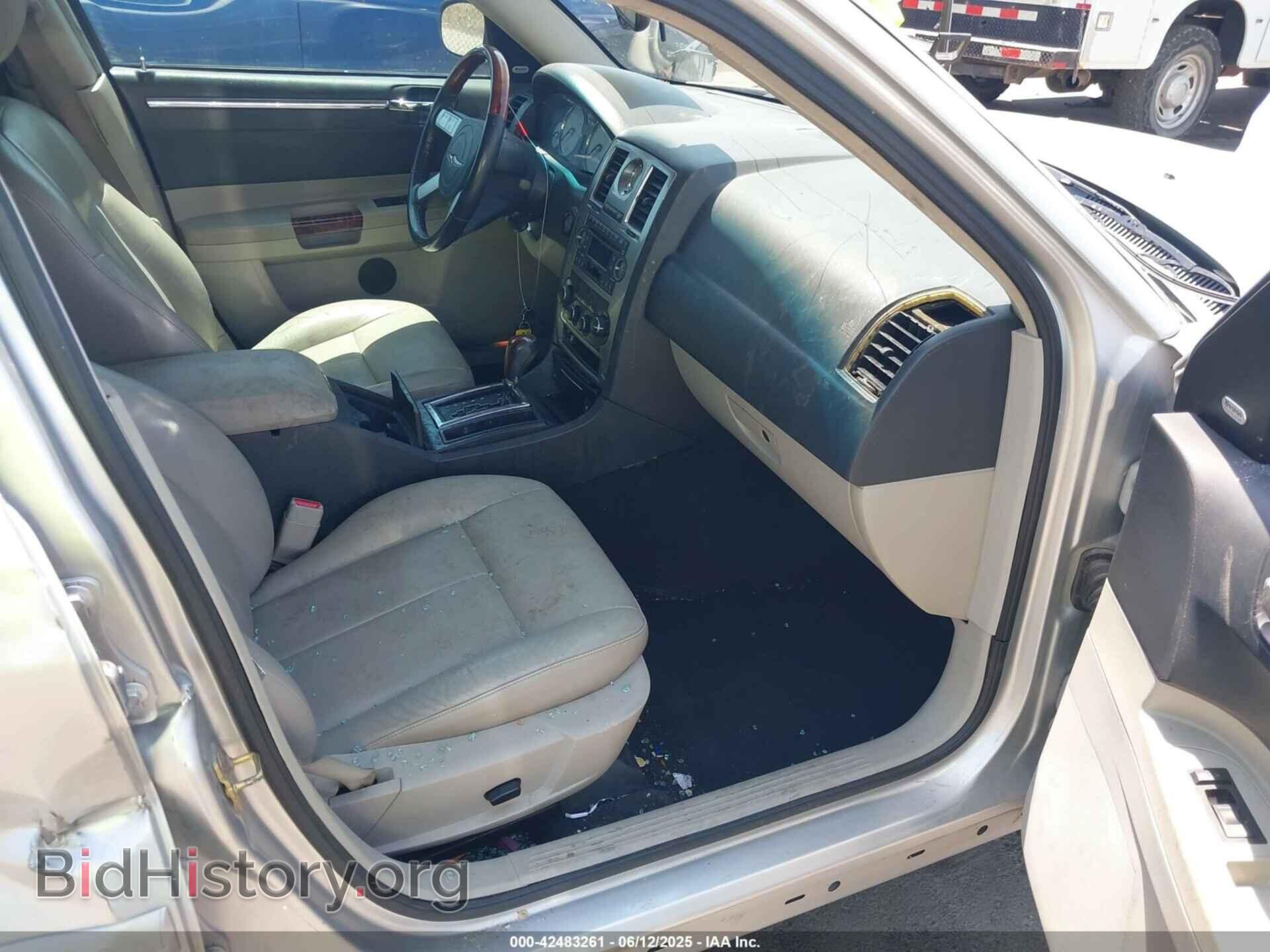 2005 CHRYSLER 300 - VIN: 2C3JA53G45H502055 - Фото 5