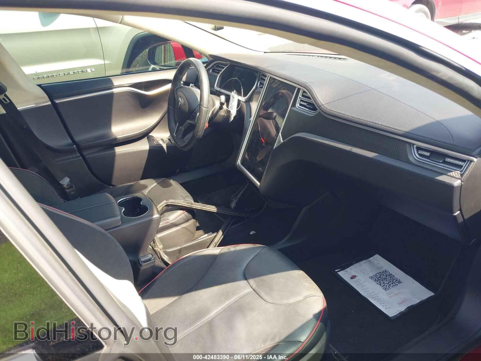 2013 TESLA MODEL S - VIN: 5YJSA1CP6DFP17689 - Фото 5