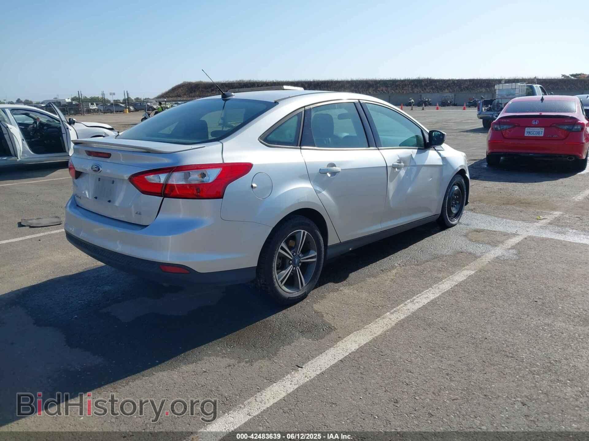 2012 FORD FOCUS - VIN: 1FAHP3F28CL215997 - Photo 4
