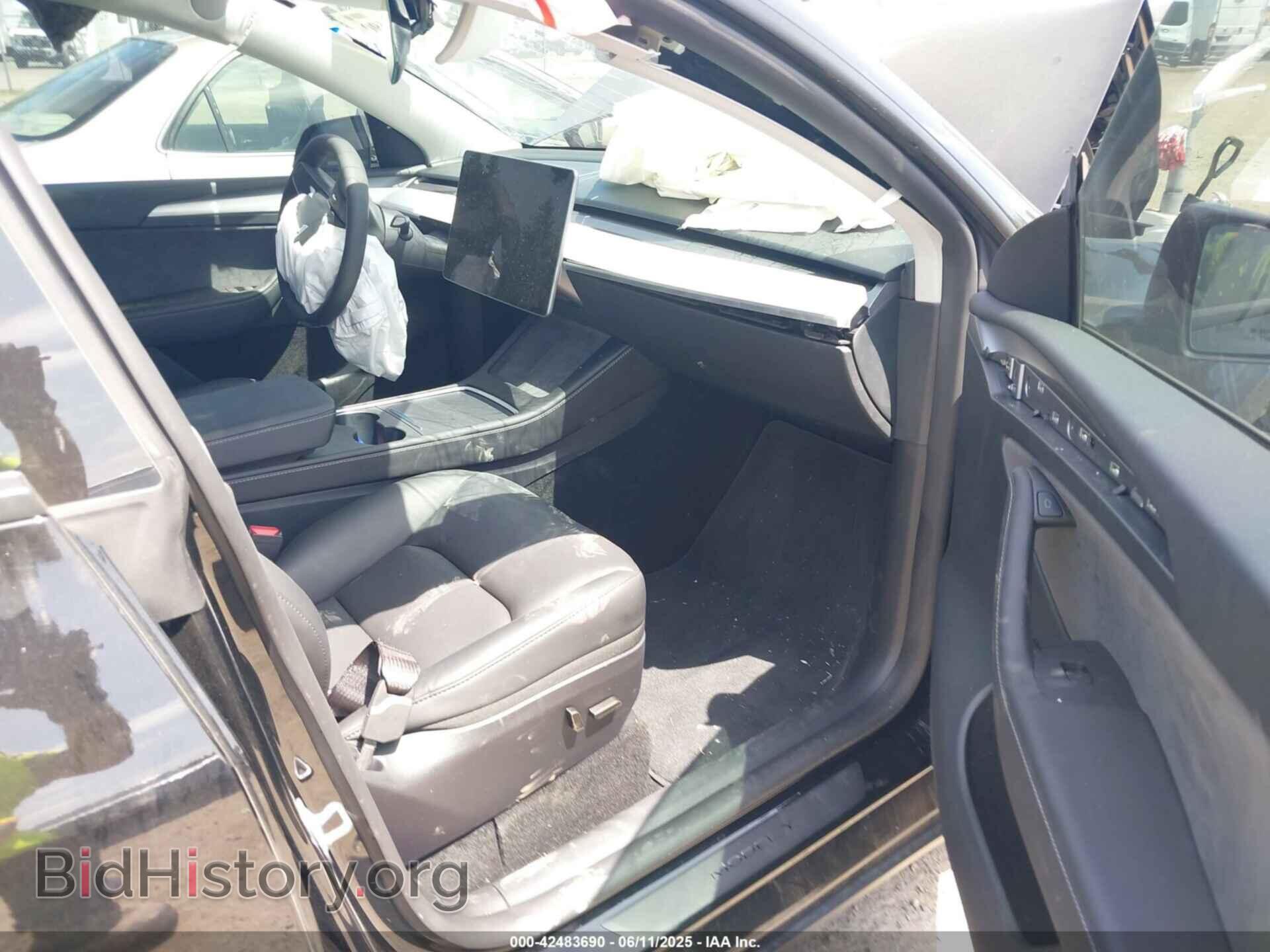 2024 TESLA MODEL Y - VIN: 7SAYGDEE5RF126186 - Фото 5