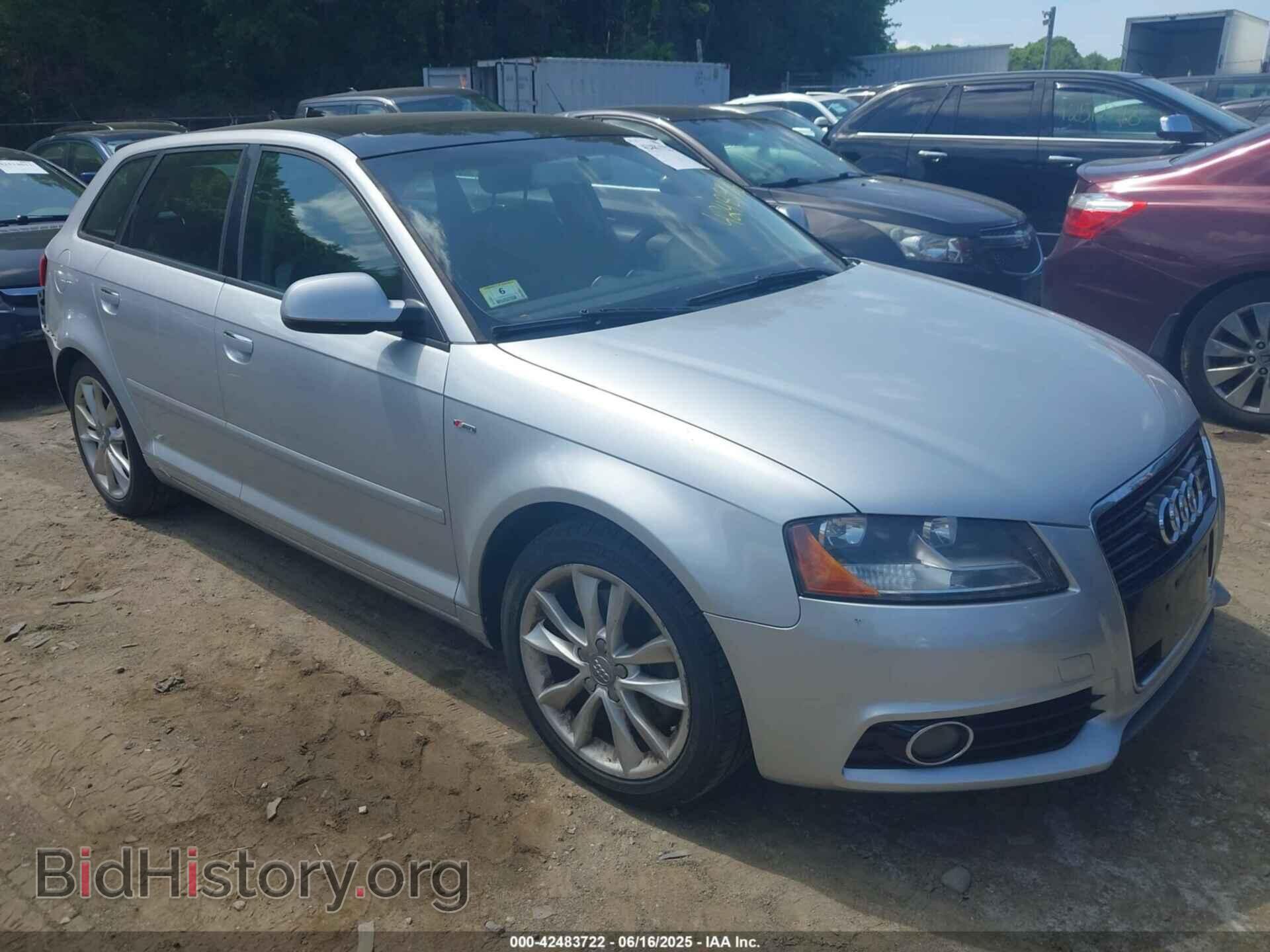 Photo WAUBEAFM3DA006916 - AUDI A3 2013