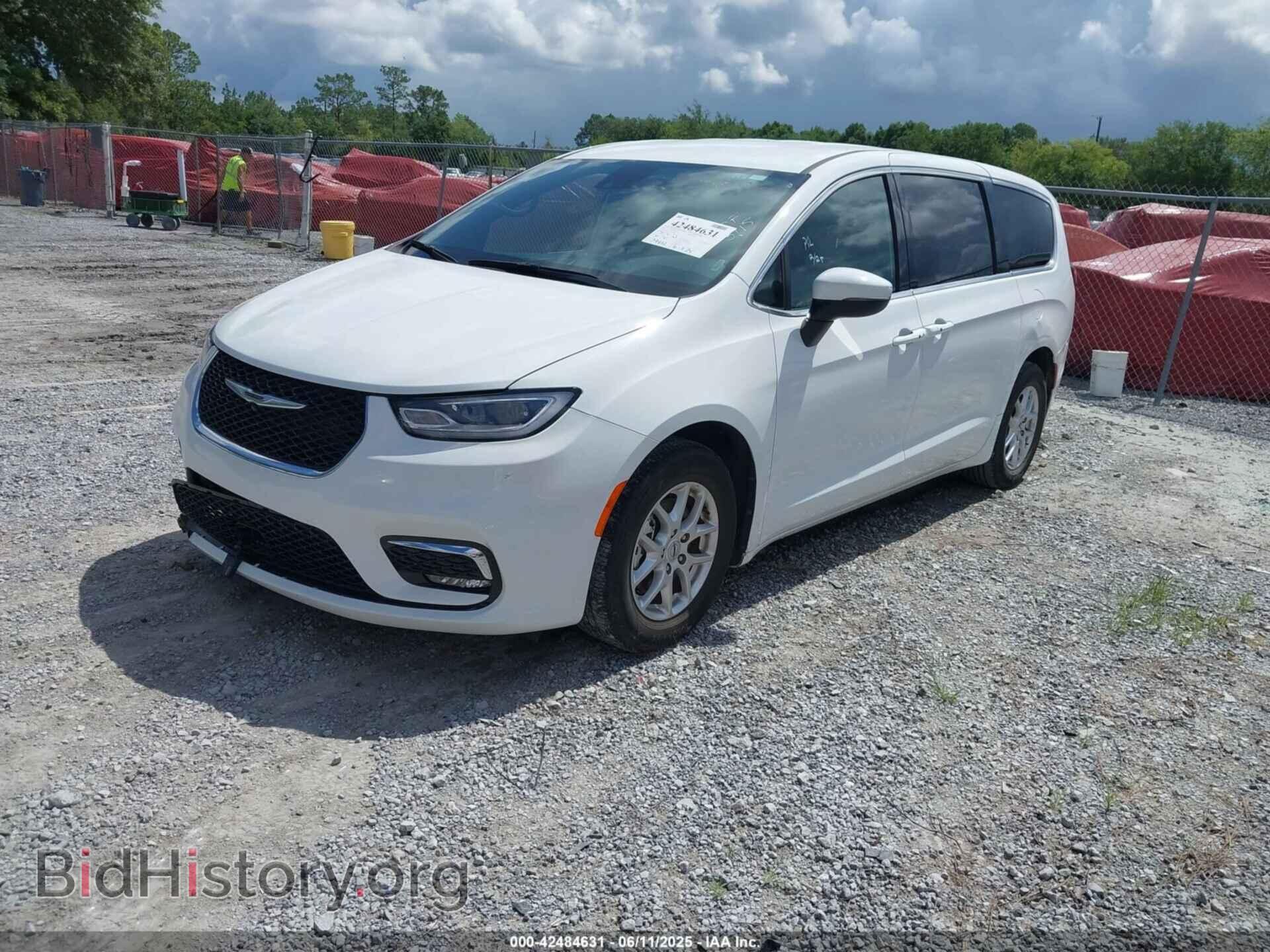 2023 CHRYSLER PACIFICA - VIN: 2C4RC1FG6PR561408 - Фото 2