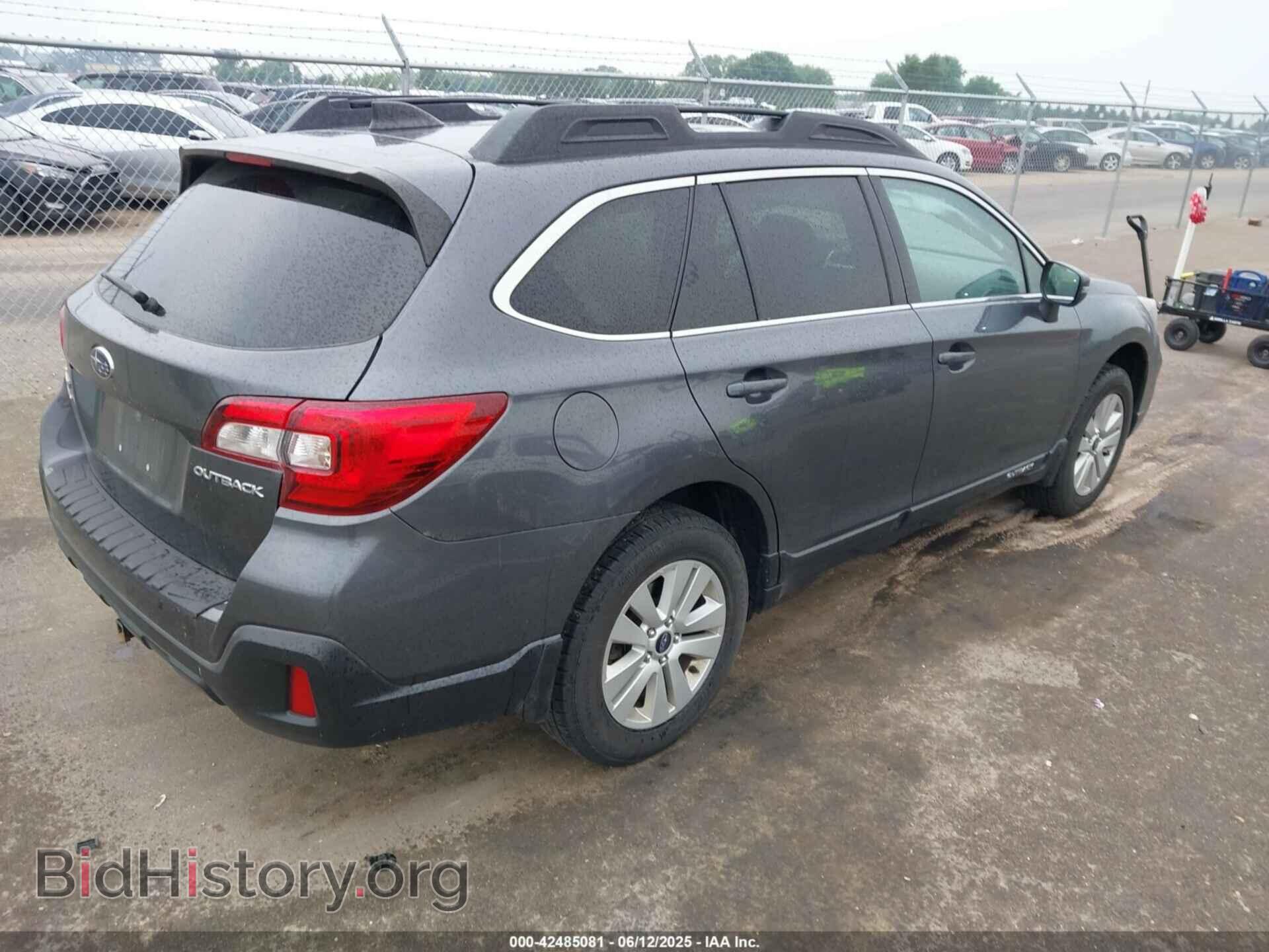 2019 SUBARU OUTBACK - VIN: 4S4BSAHC8K3217963 - Фото 4