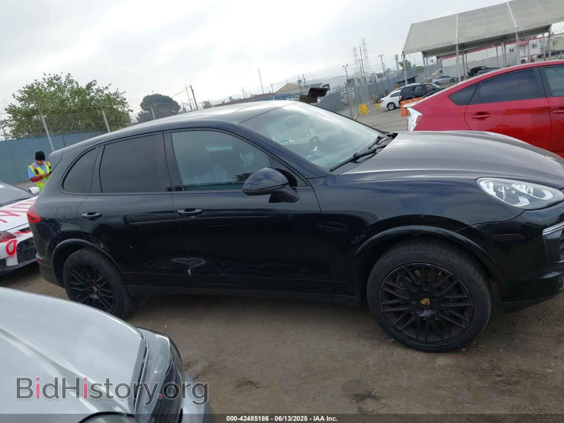 2017 PORSCHE CAYENNE - VIN: WP1AA2A22HKA82177 - Фото 13