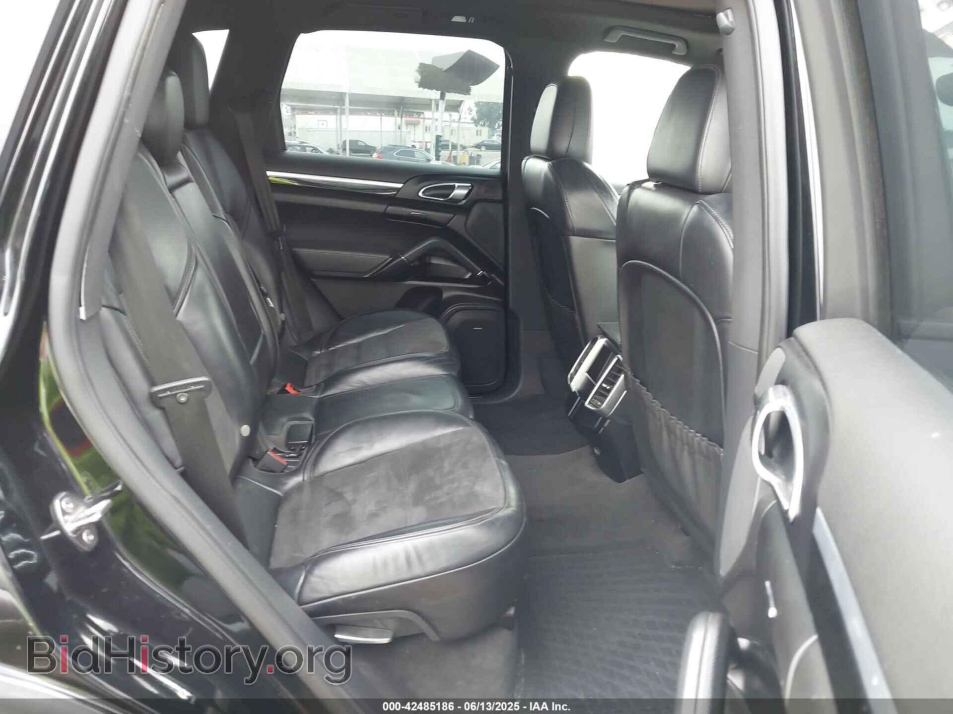 2017 PORSCHE CAYENNE - VIN: WP1AA2A22HKA82177 - Фото 8