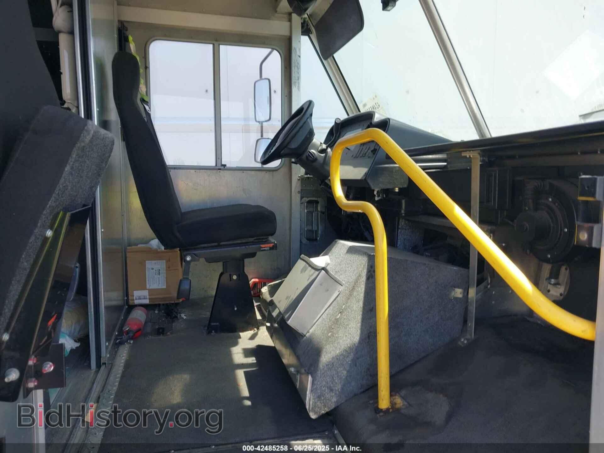 2014 FORD ECONOLINE - VIN: 1FC3E4KL2EDA92225 - Фото 7