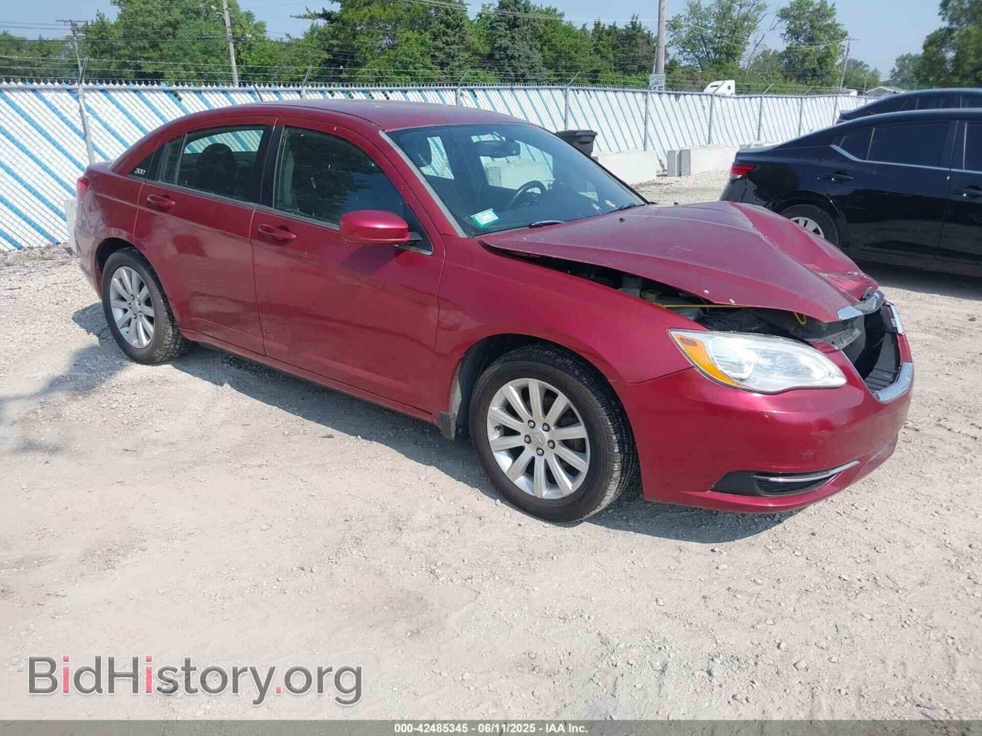 Фотография 1C3CCBBBXDN577338 - CHRYSLER 200 2013