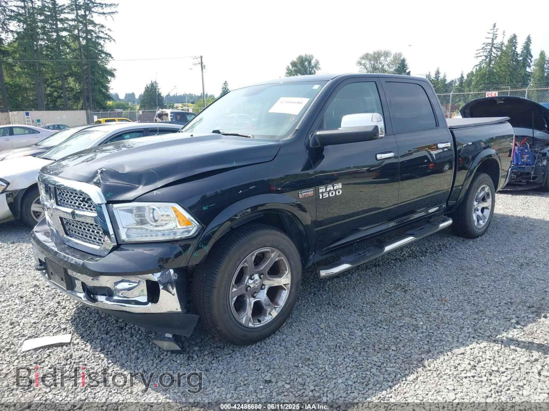 2017 RAM 1500 - VIN: 1C6RR7NT2HS734347 - Фото 2