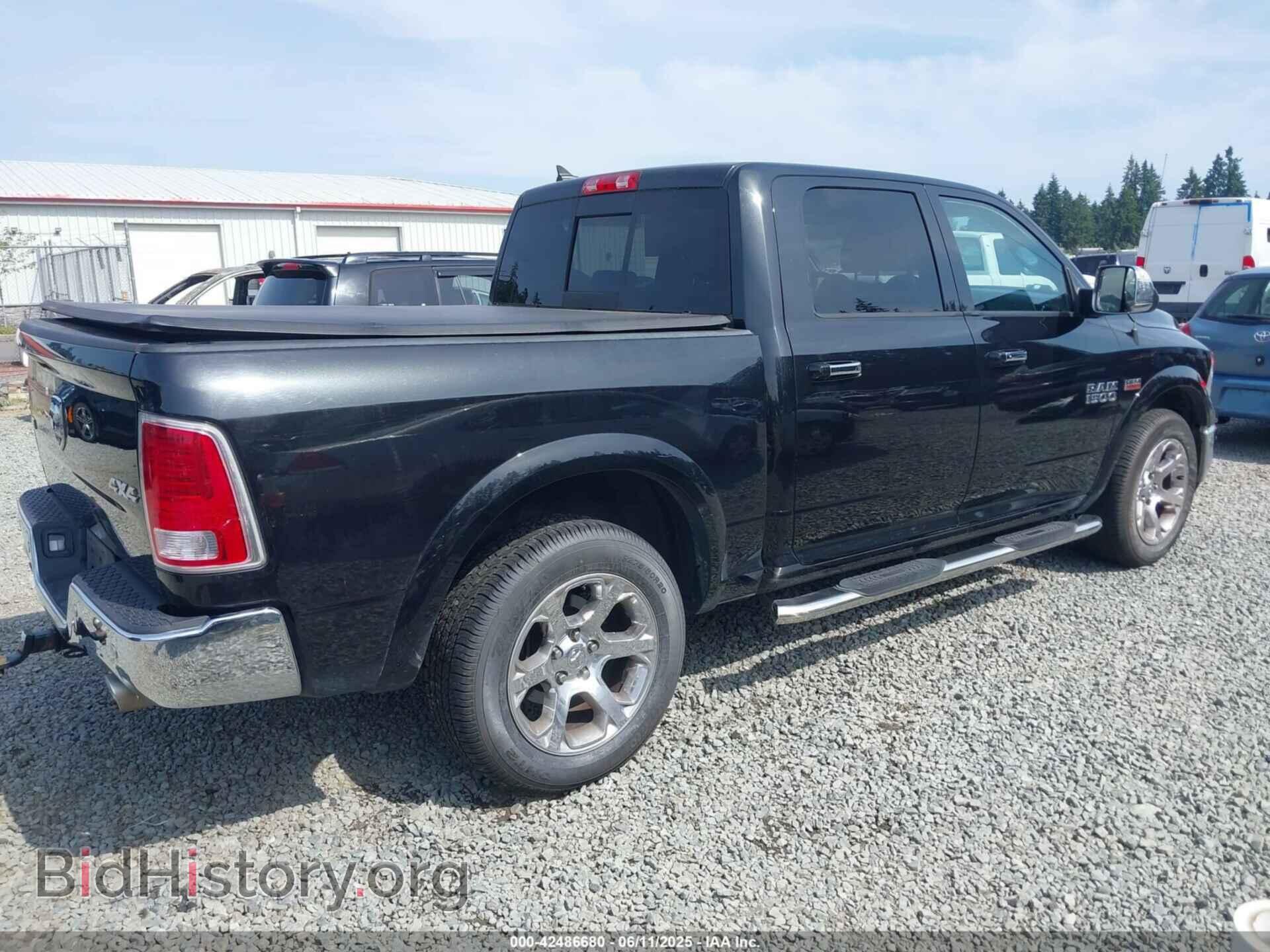 2017 RAM 1500 - VIN: 1C6RR7NT2HS734347 - Фото 4