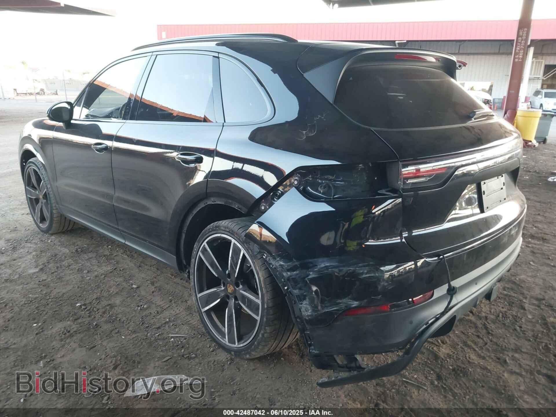 2021 PORSCHE CAYENNE - VIN: WP1AA2AY5MDA04012 - Photo 3