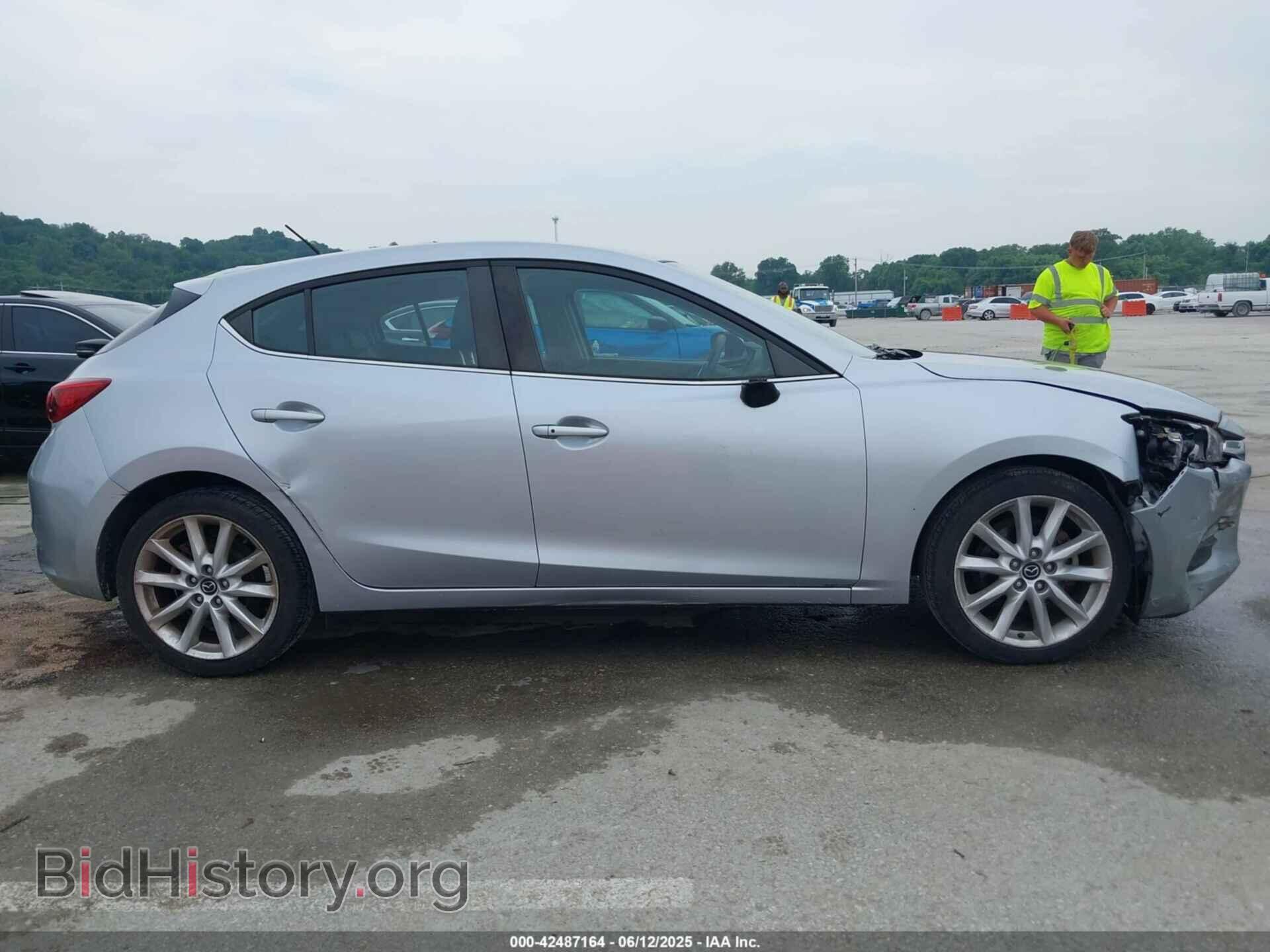 2017 MAZDA MAZDA3 - VIN: 3MZBN1L73HM100687 - Фото 14