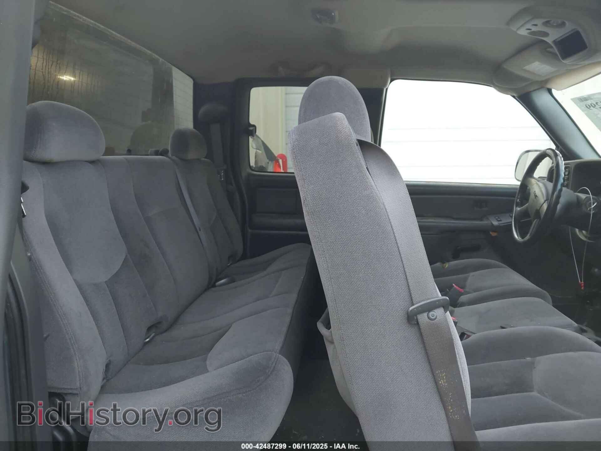 2006 GMC SIERRA 1500 - VIN: 2GTEK19B061111364 - Фото 8