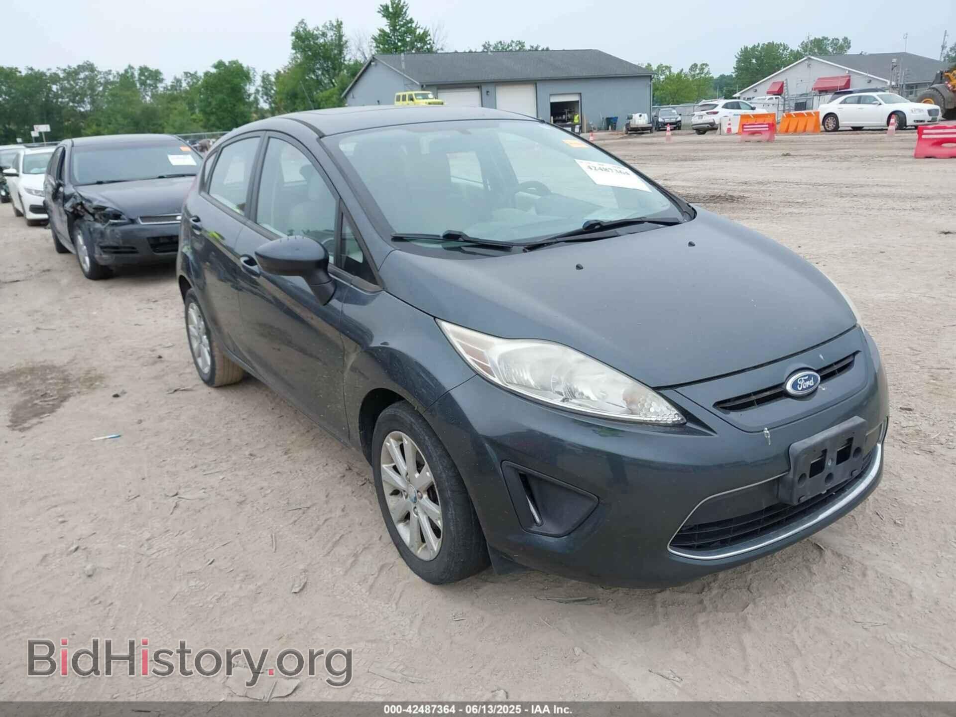 Photo 3FADP4EJ1BM113953 - FORD FIESTA 2011