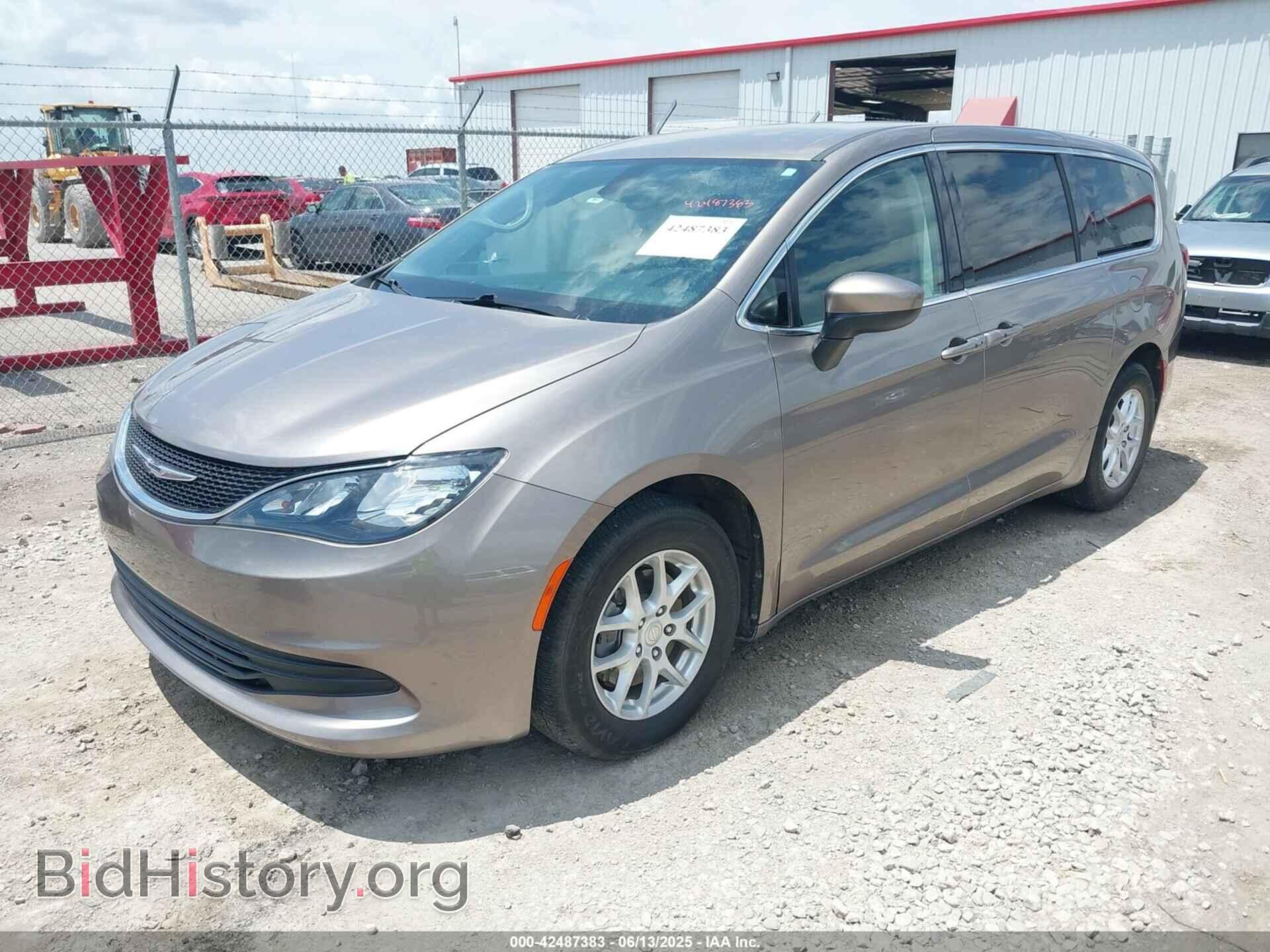 2017 CHRYSLER PACIFICA - VIN: 2C4RC1DG4HR704781 - Фото 2