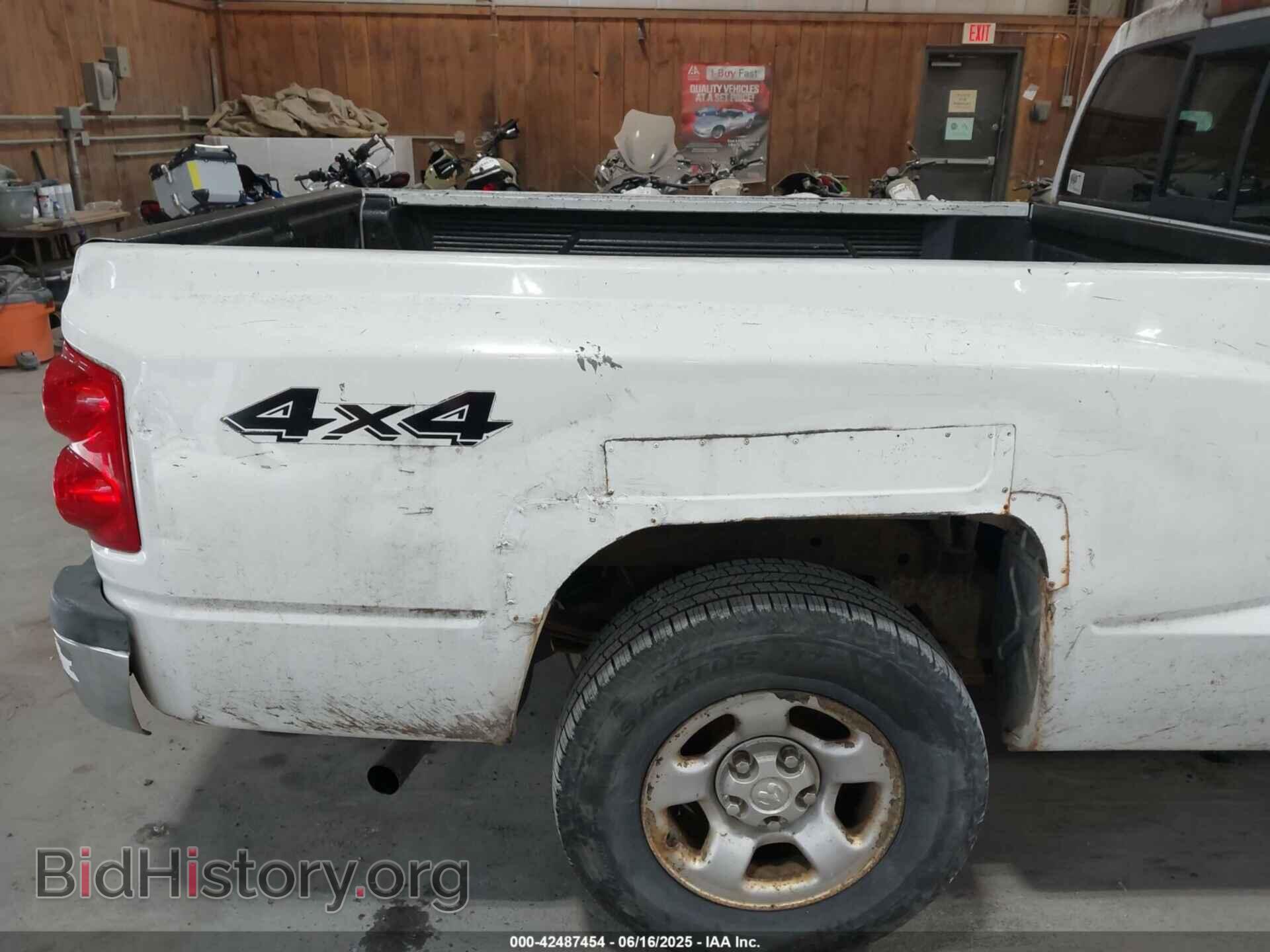 2006 DODGE DAKOTA - VIN: 1D7HW42K76S716632 - Фото 6
