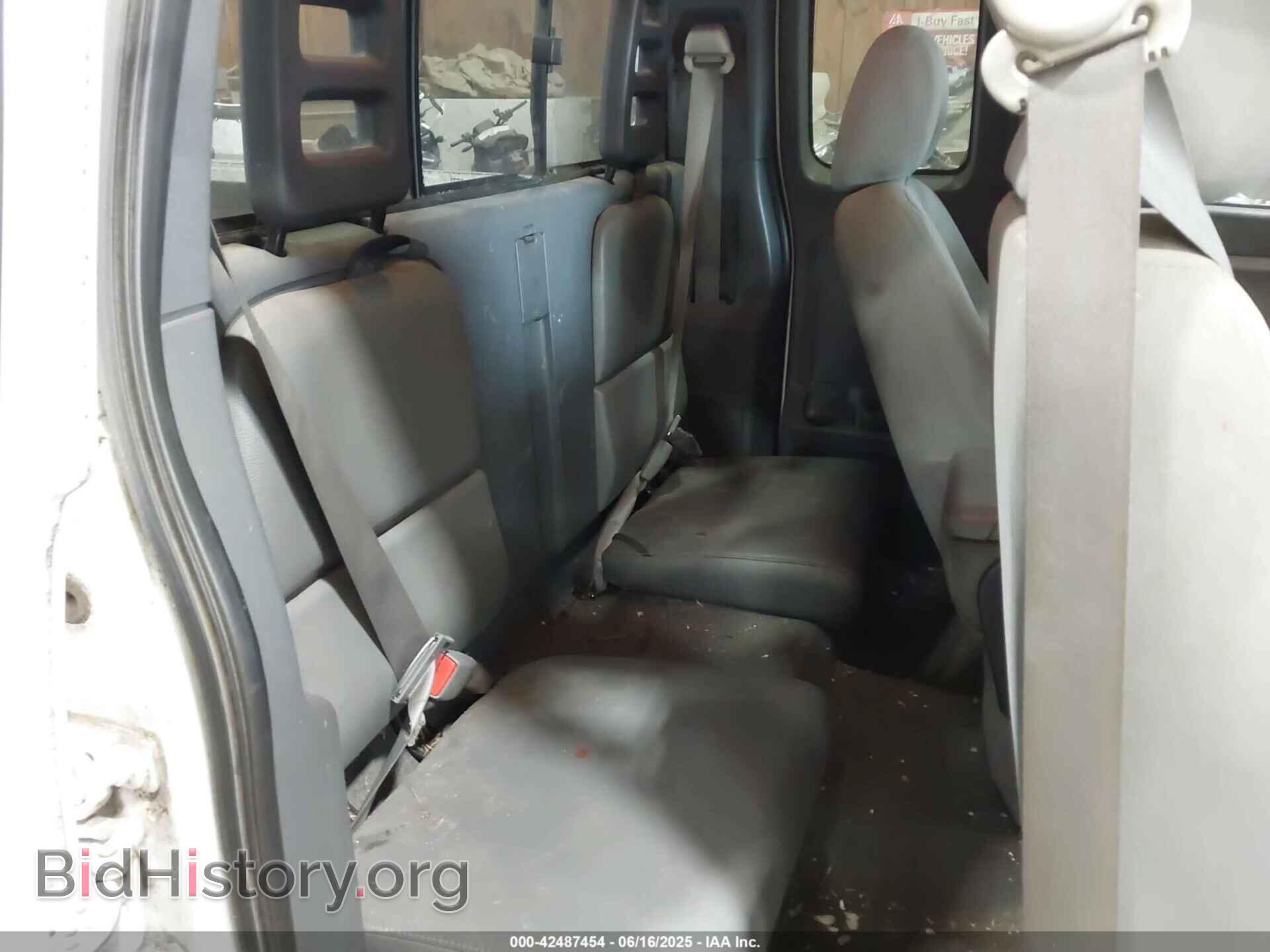 2006 DODGE DAKOTA - VIN: 1D7HW42K76S716632 - Фото 8