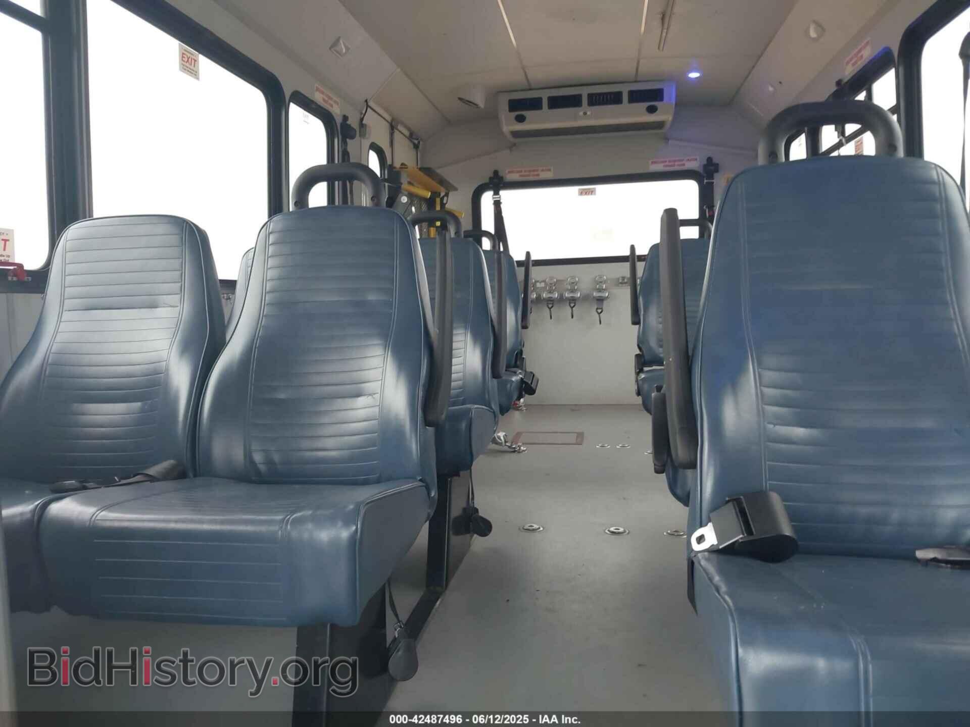 2018 FORD E-450 CUTAWAY - VIN: 1FDFE4FS1JDC37906 - Фото 7