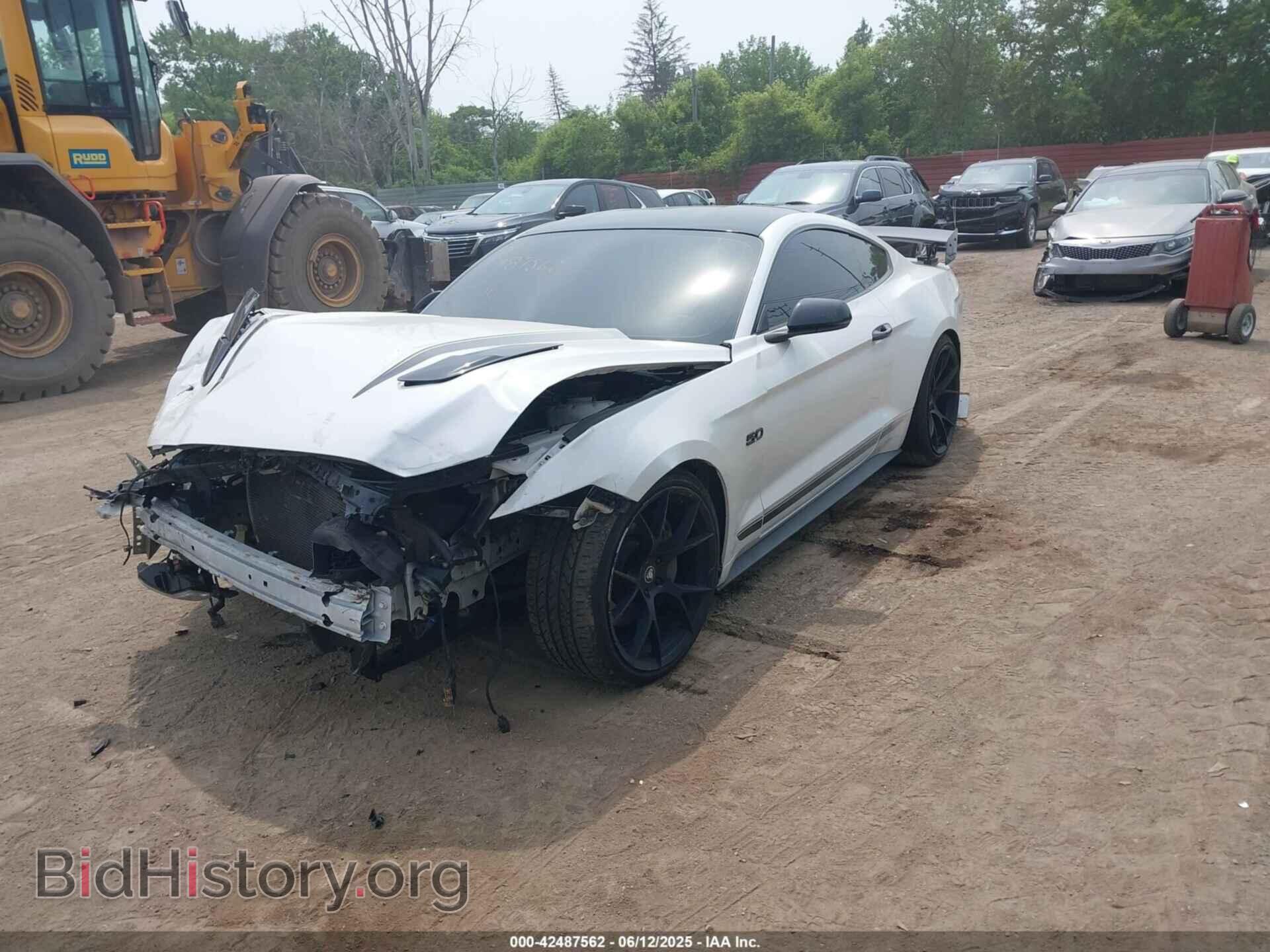 2017 FORD MUSTANG - VIN: 1FA6P8CF8H5266438 - Фото 2