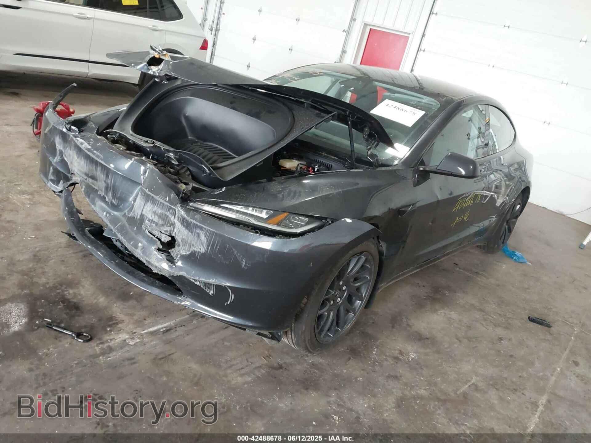 2025 TESLA MODEL 3 - VIN: 5YJ3E1EA4SF007401 - Фото 2