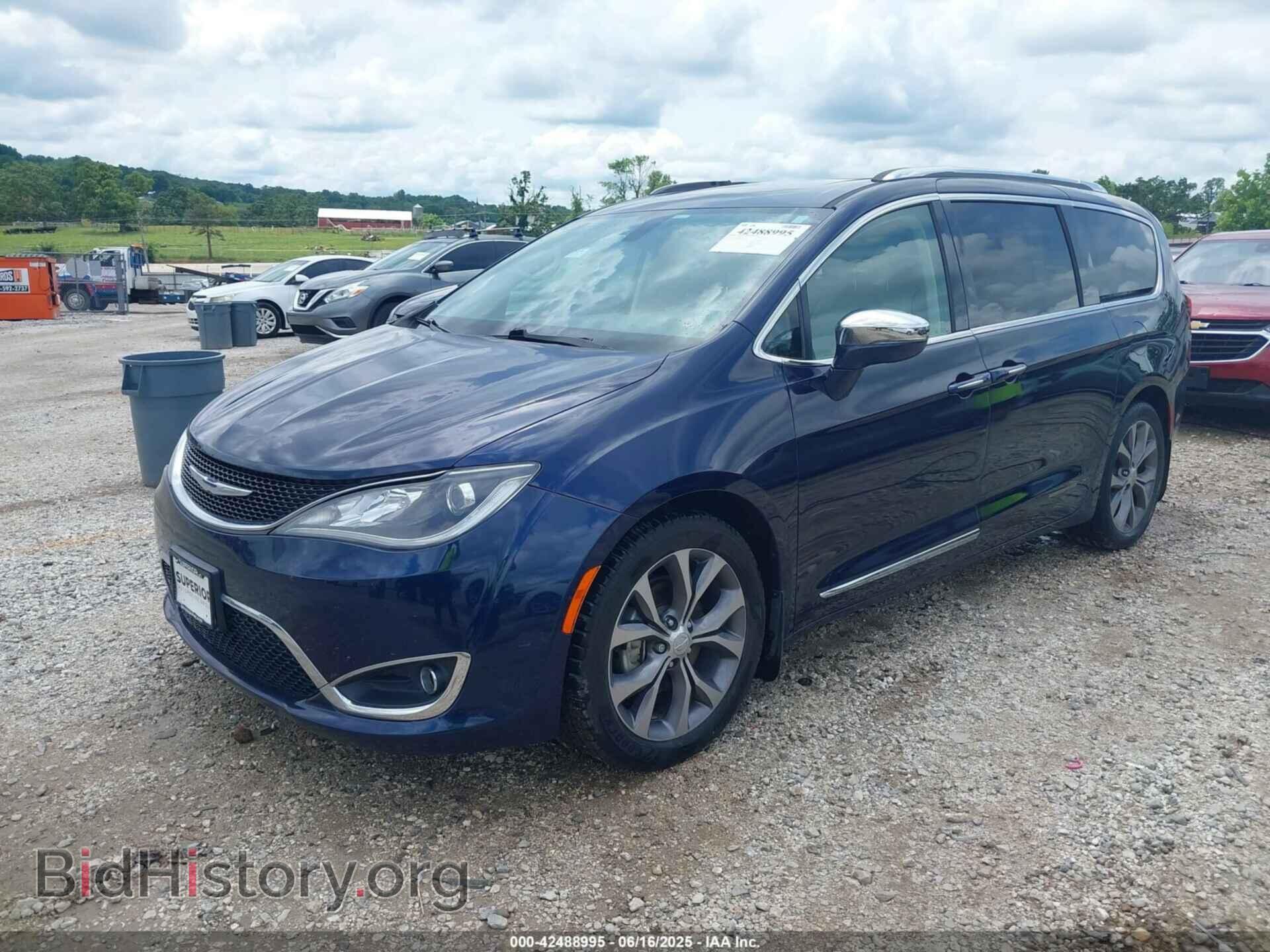 2018 CHRYSLER PACIFICA - VIN: 2C4RC1GG5JR234519 - Фото 2