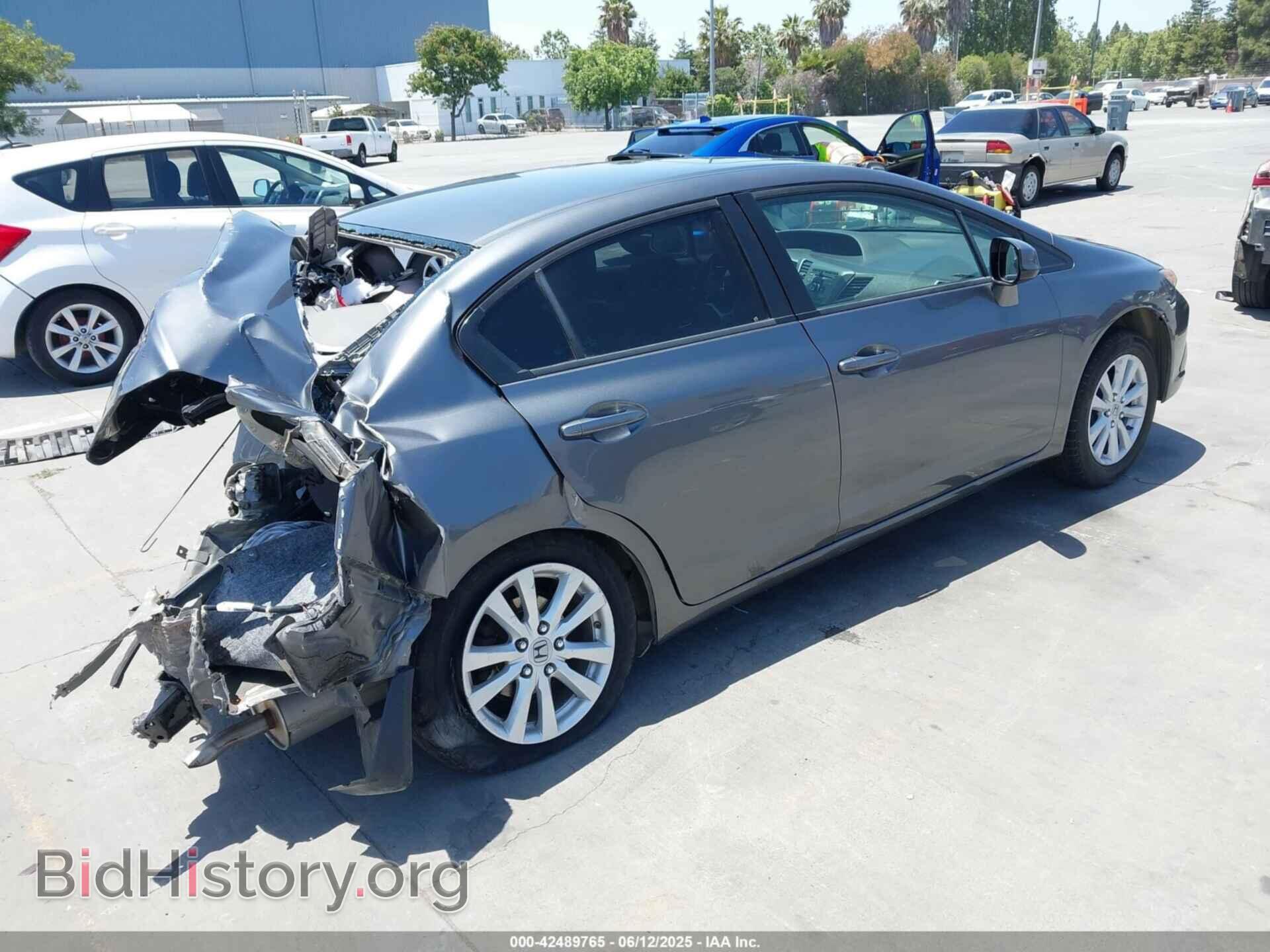 2012 HONDA CIVIC - VIN: 19XFB2F85CE329432 - Фото 4