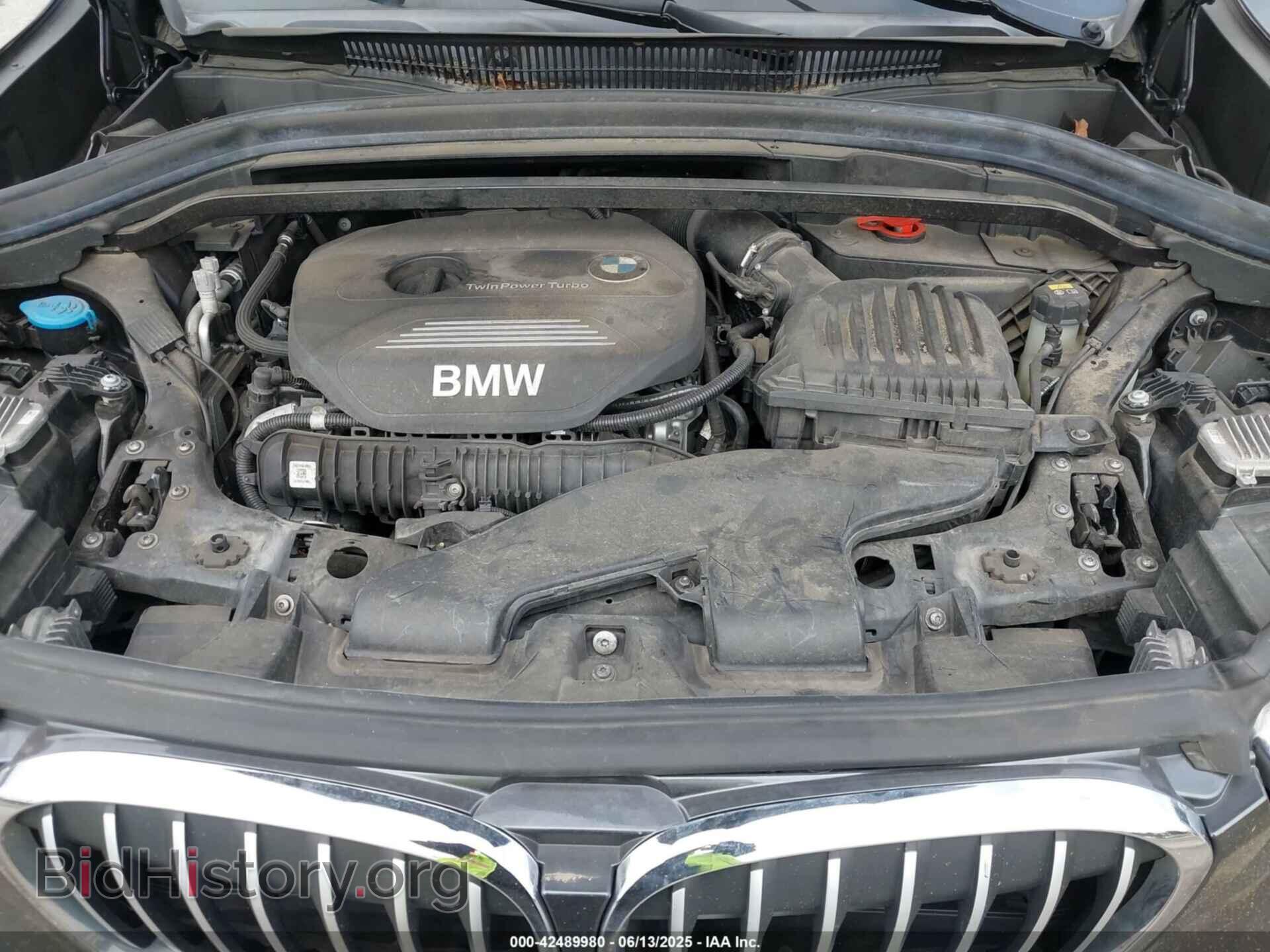 2017 BMW X1 - VIN: WBXHT3C39H5F73601 - Фото 10