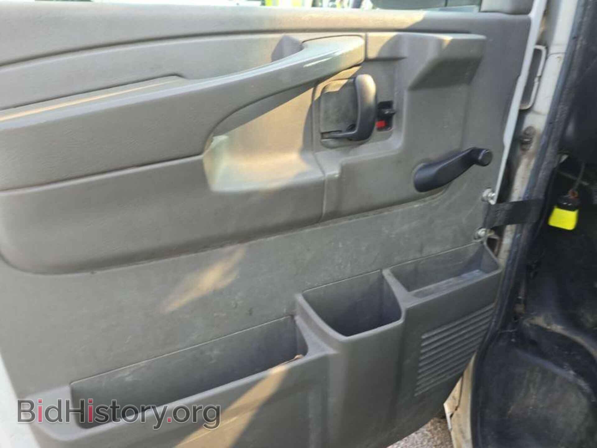 2012 GMC SAVANA - VIN: 1GTW7FCA4C1184354 - Фото 31