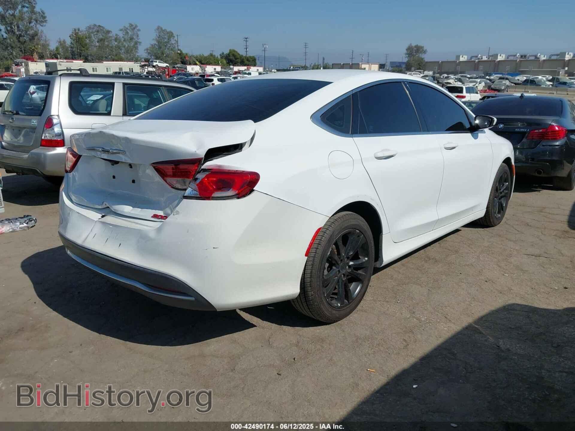 2016 CHRYSLER 200 - VIN: 1C3CCCAB8GN109538 - Фото 4
