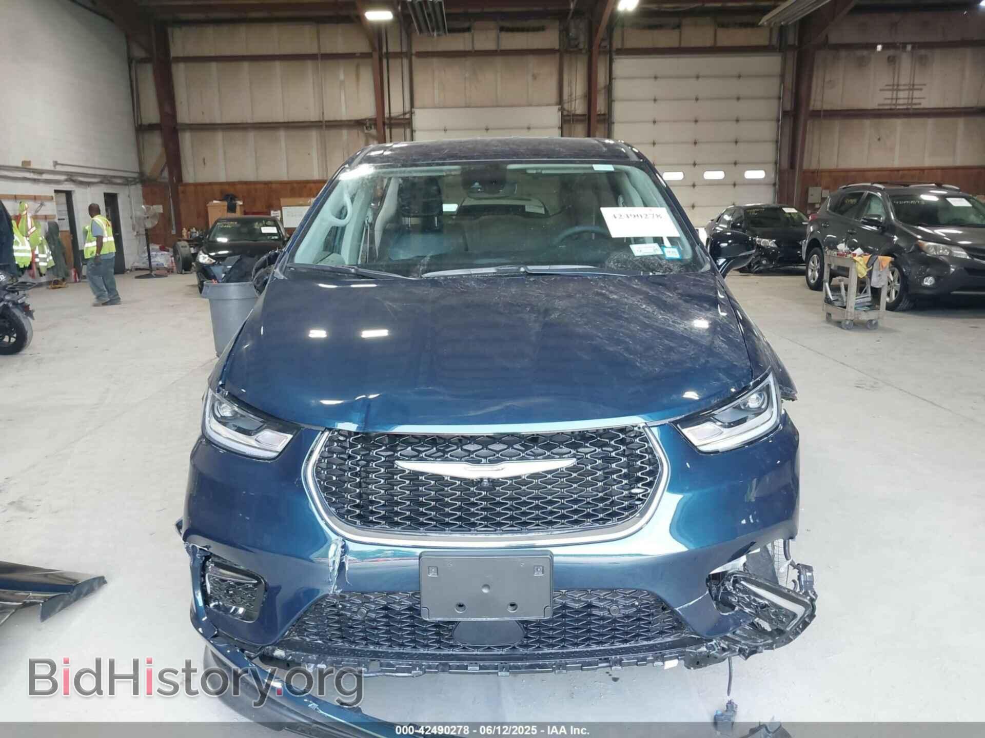 2024 CHRYSLER PACIFICA - VIN: 2C4RC1BG6RR100900 - Фото 13