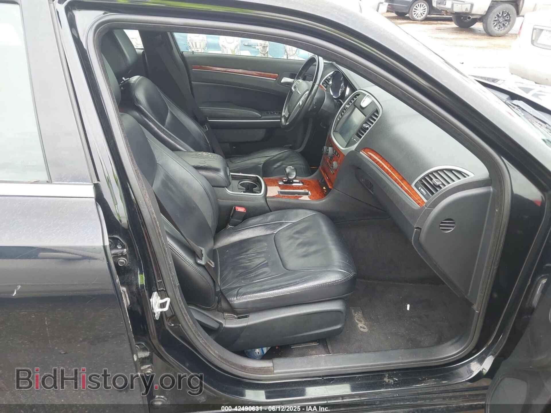 2014 CHRYSLER 300 - VIN: 2C3CCAAG9EH124264 - Фото 5