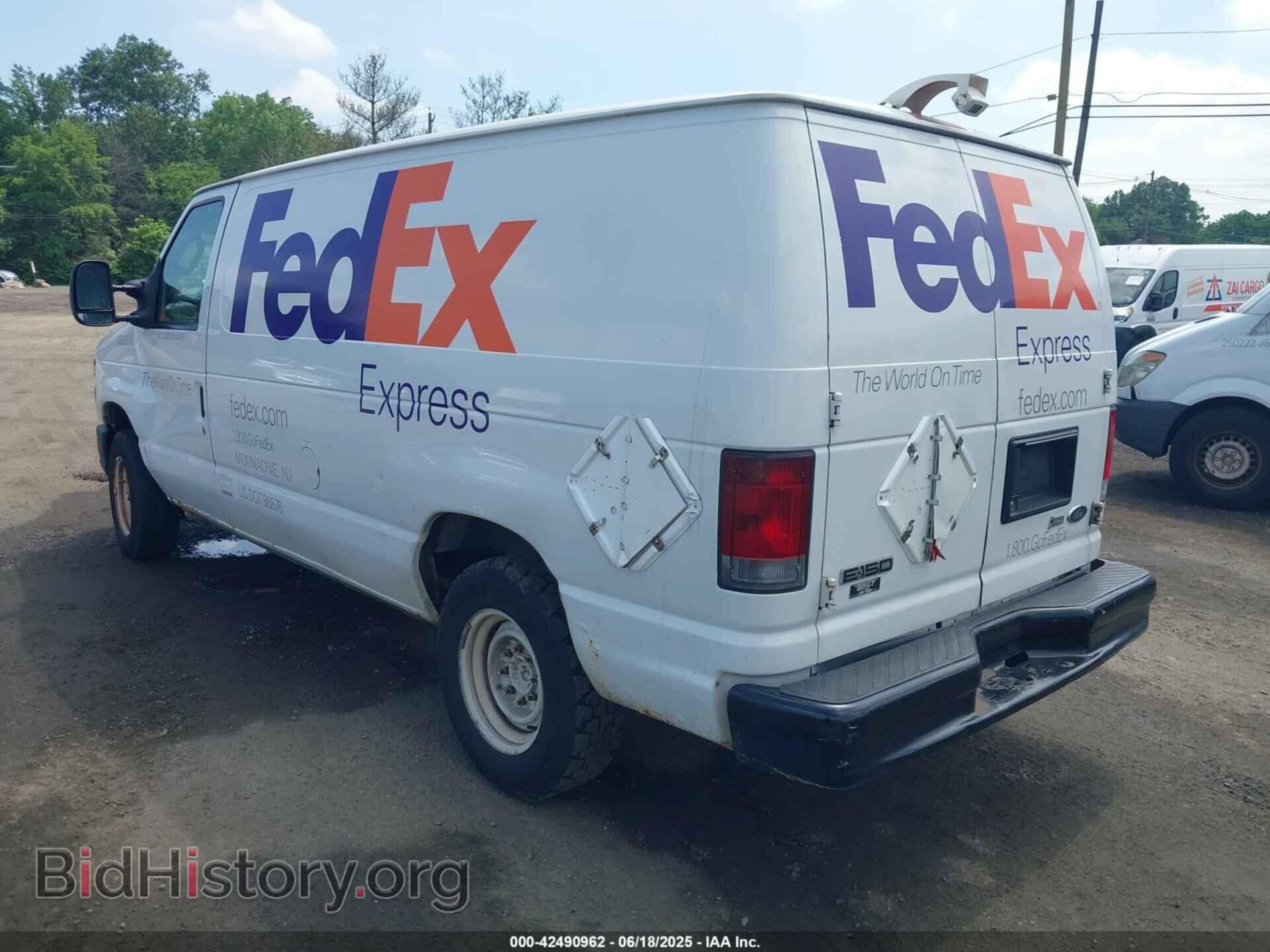 2010 FORD E-150 - VIN: 1FTNE1EW8ADA91815 - Фото 3